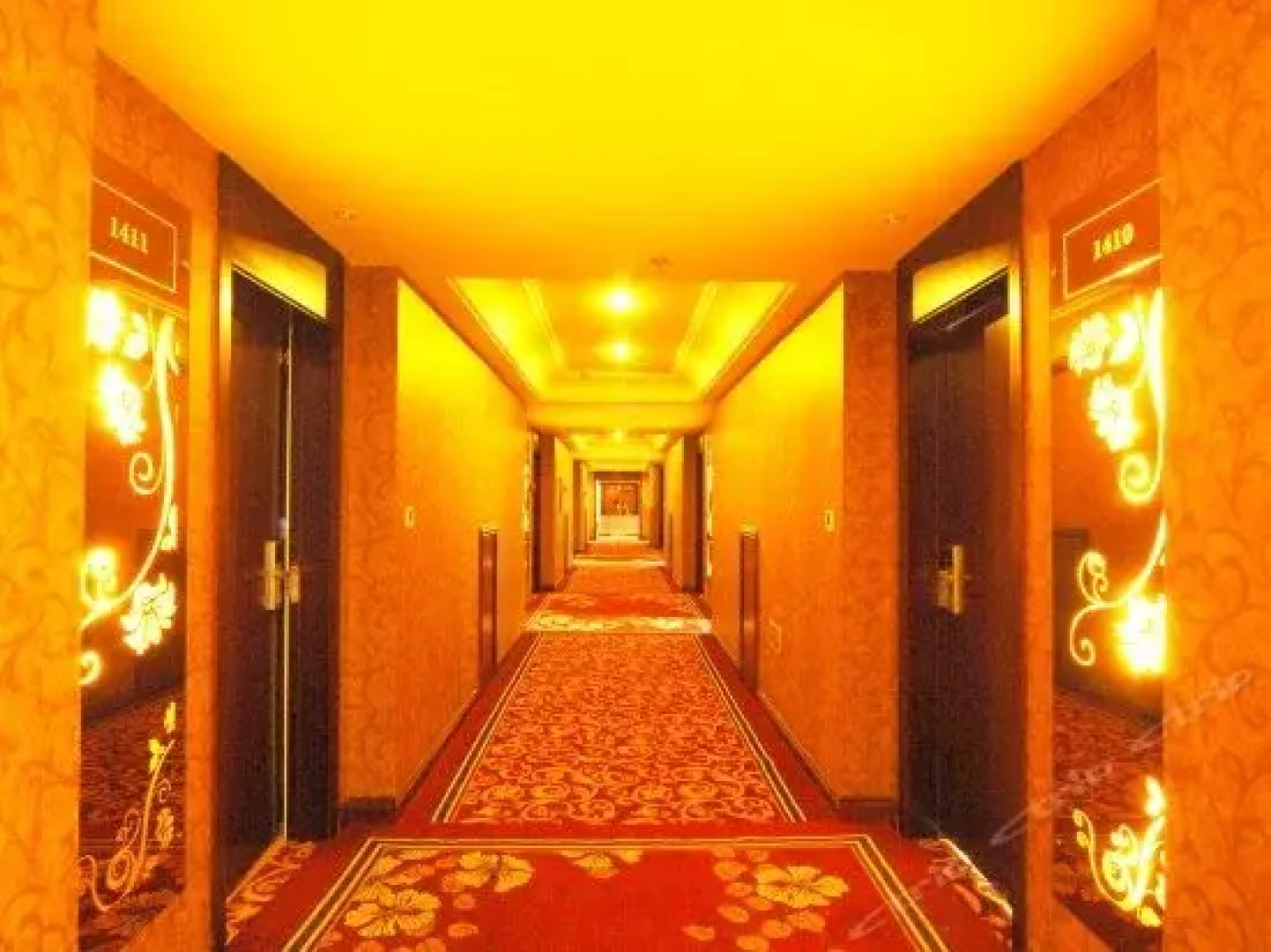 Hongqi Hotel