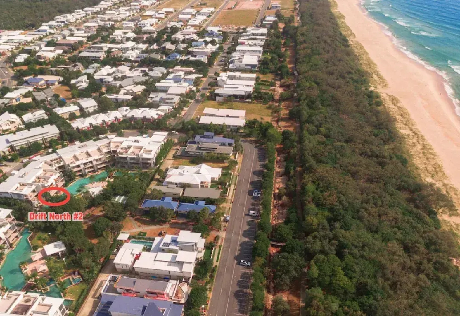 Drift North #2 - Swim up Apartment