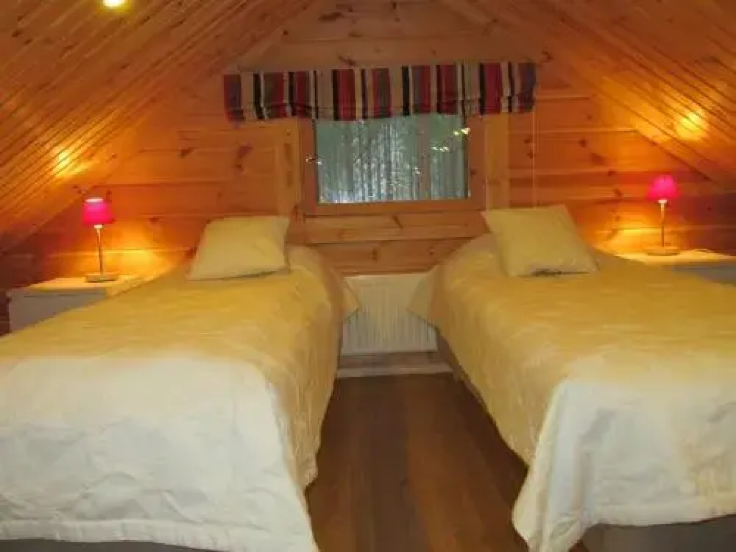 Hotelli Varpu