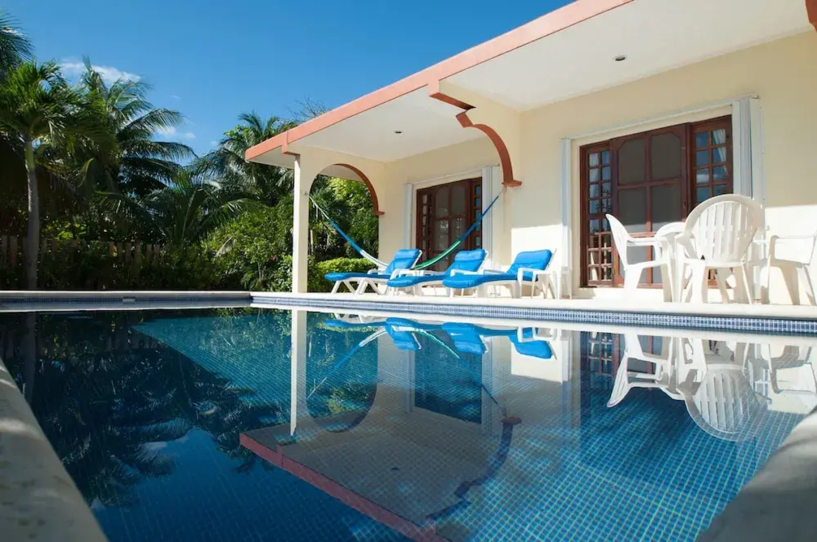 Casa Anita by RedAwning