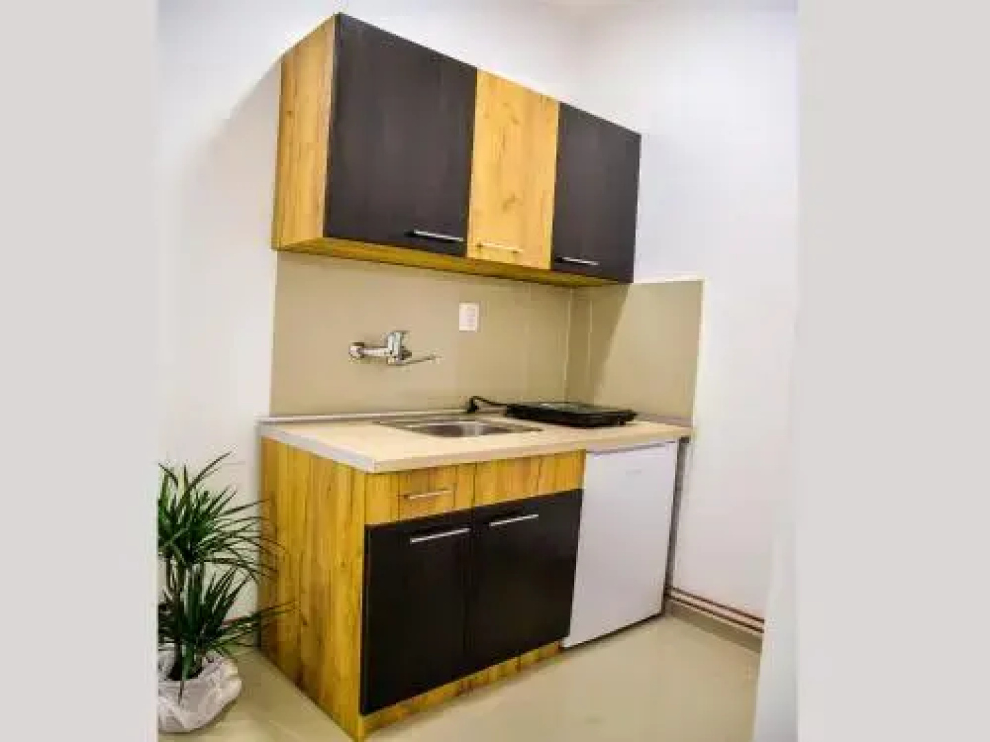 Apel Apartments