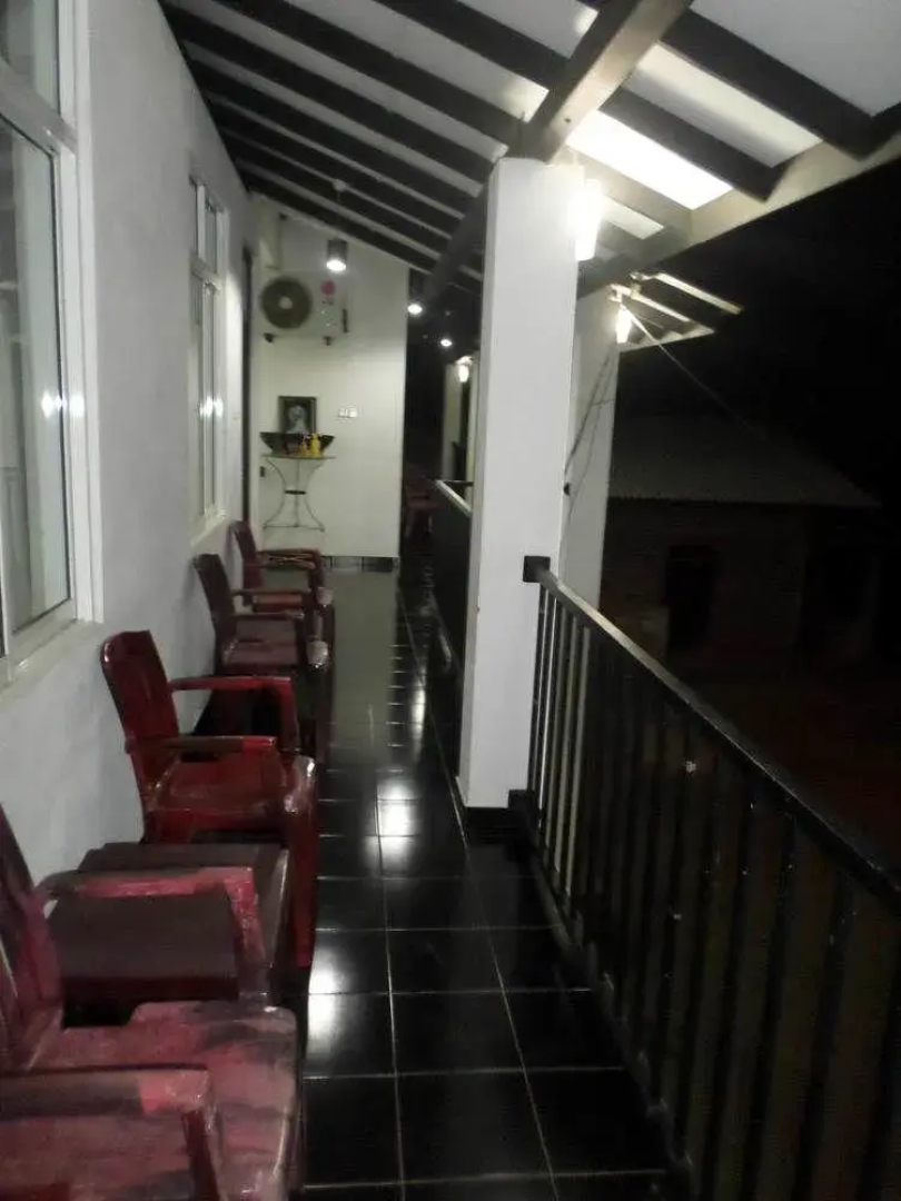 Vista Rooms Romana Rest