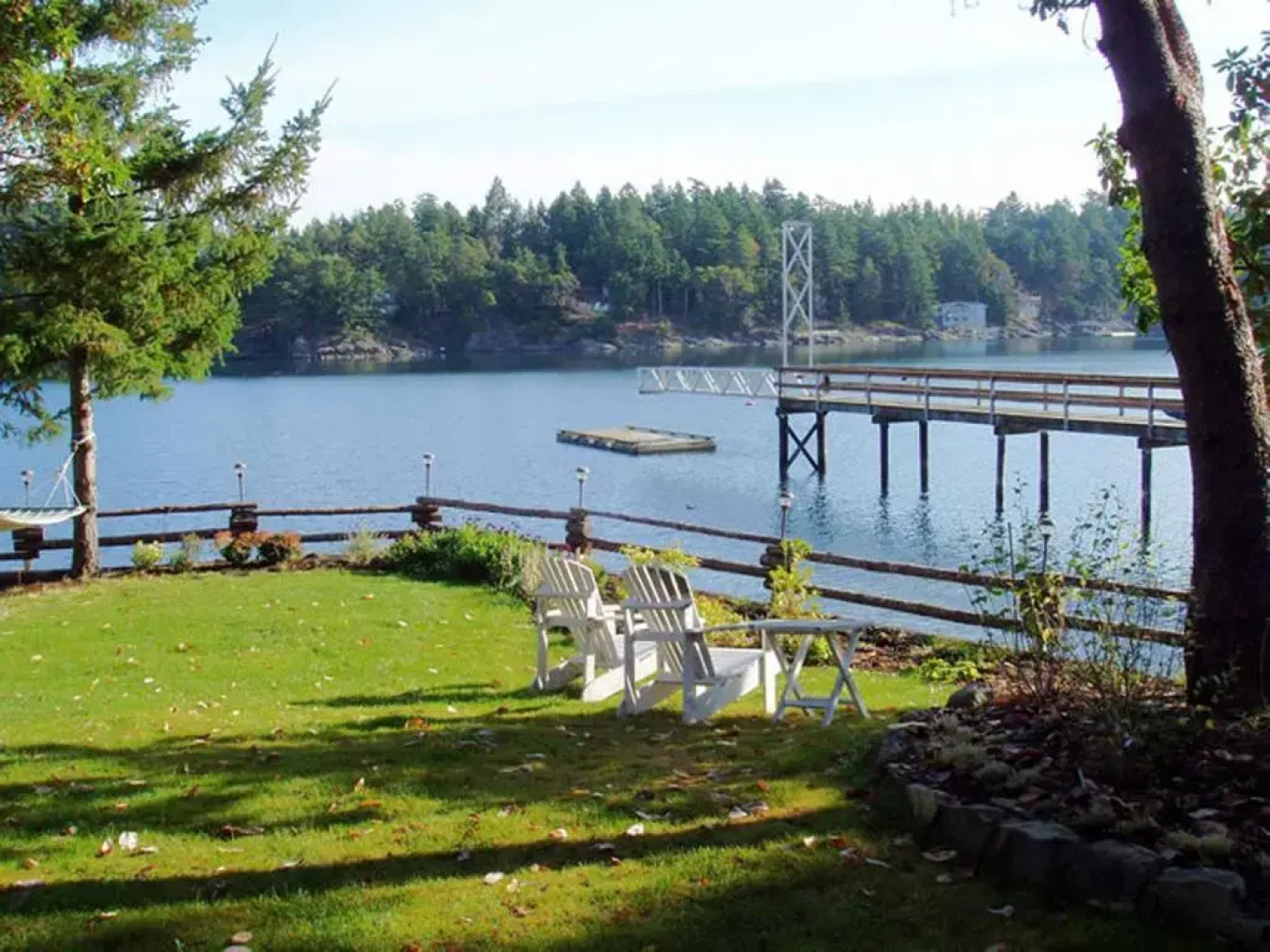 Arbutus Point Oceanfront B & B