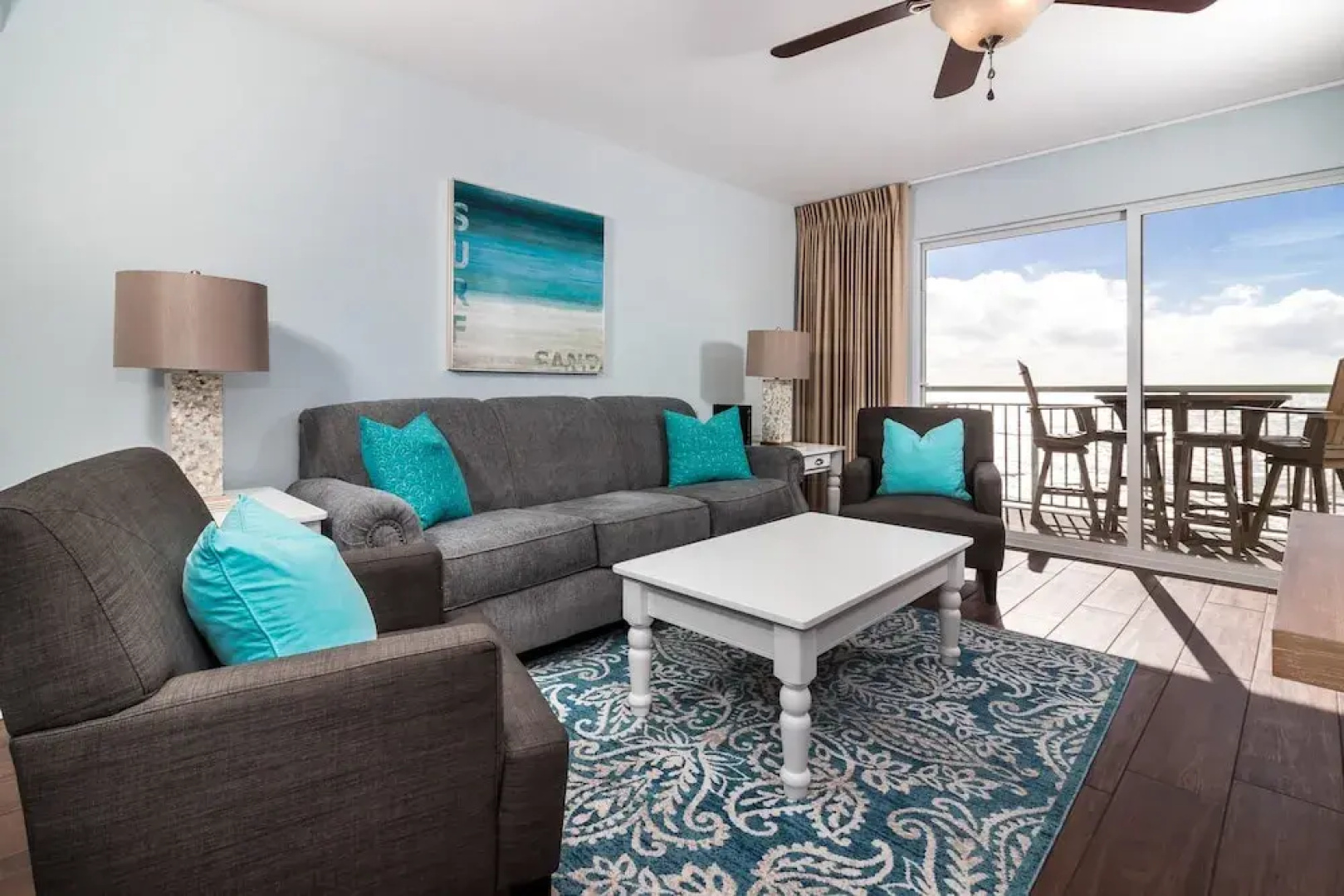 Pelican Isle 510 by RedAwning