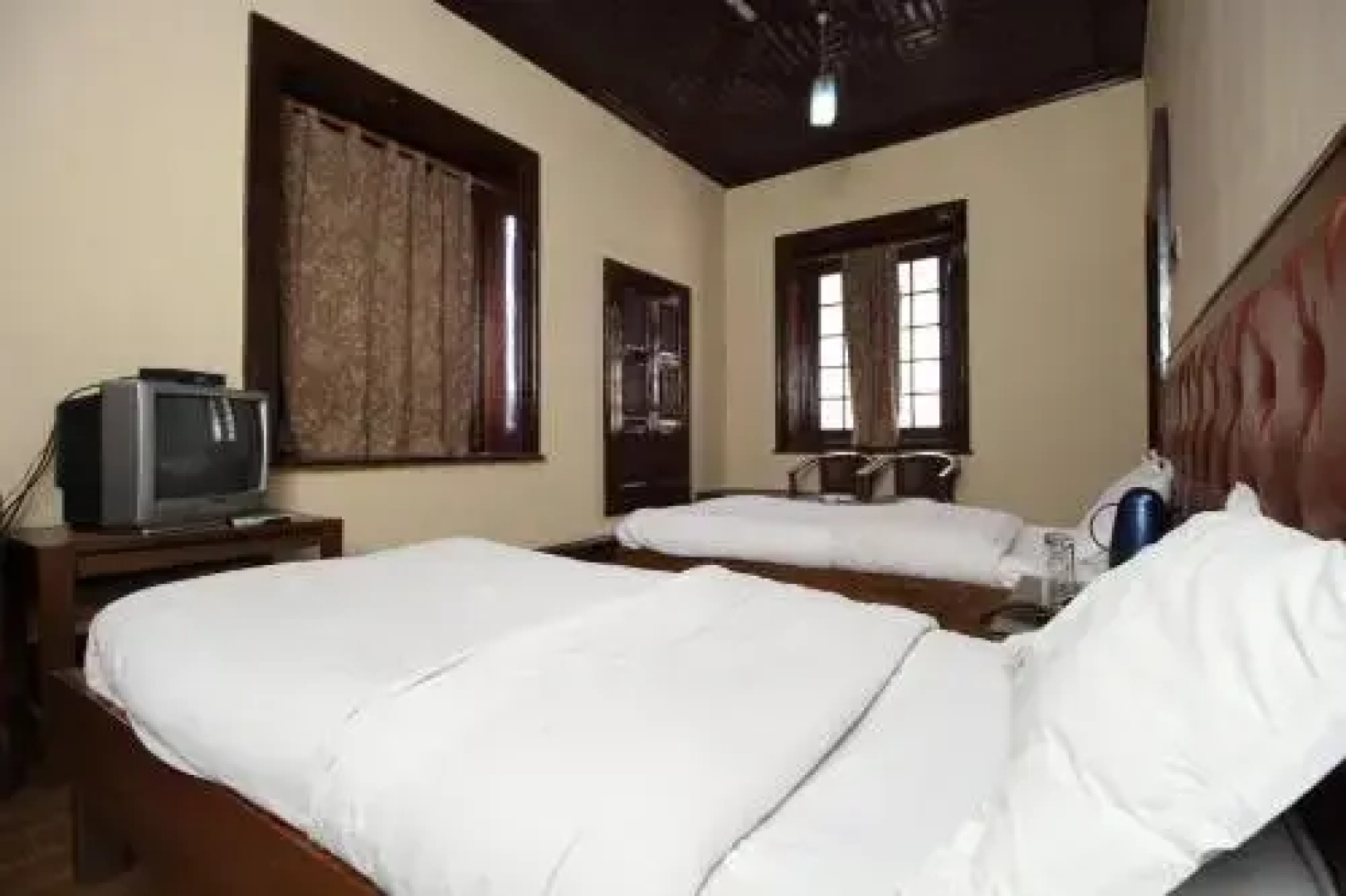 Akbar Residency