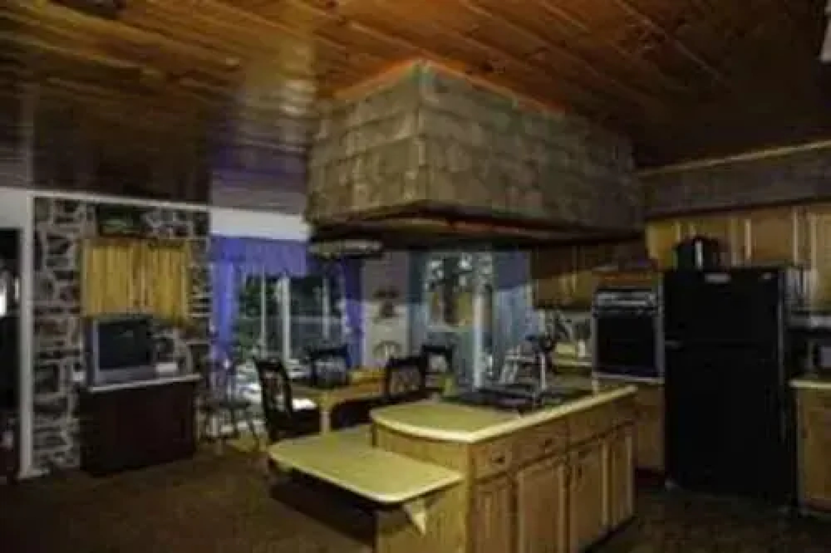 Celtic Cove Main Cabin