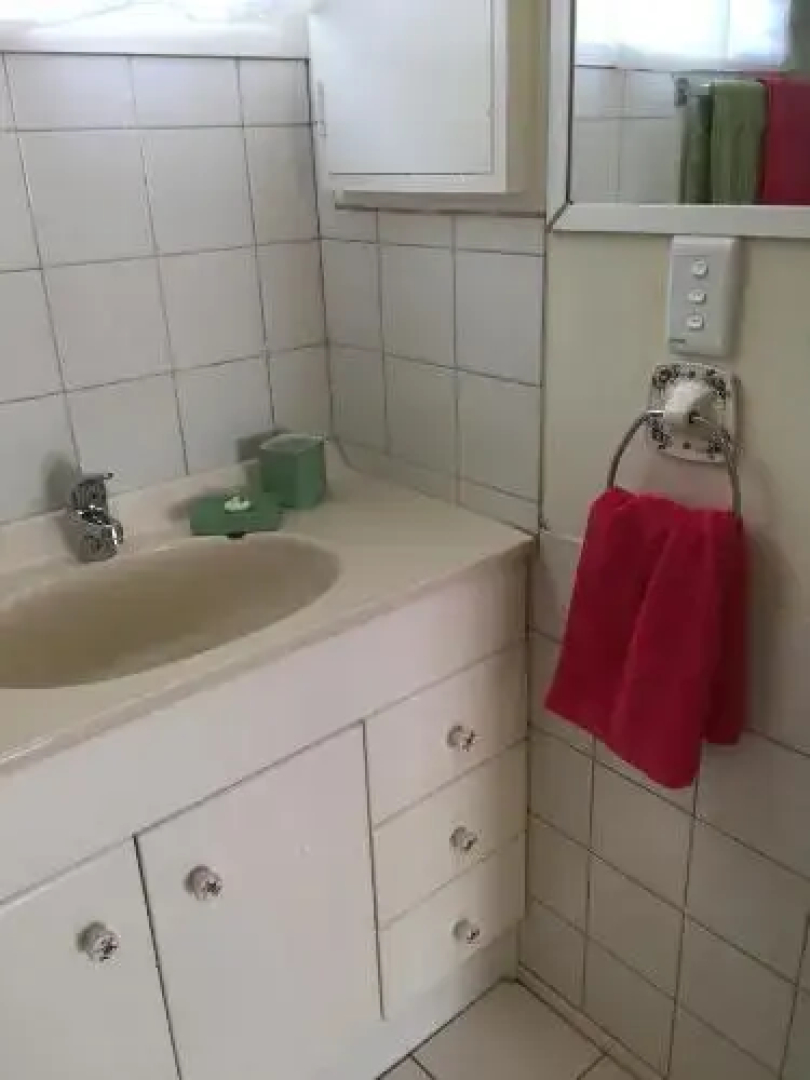 Romantic Rose Cottage