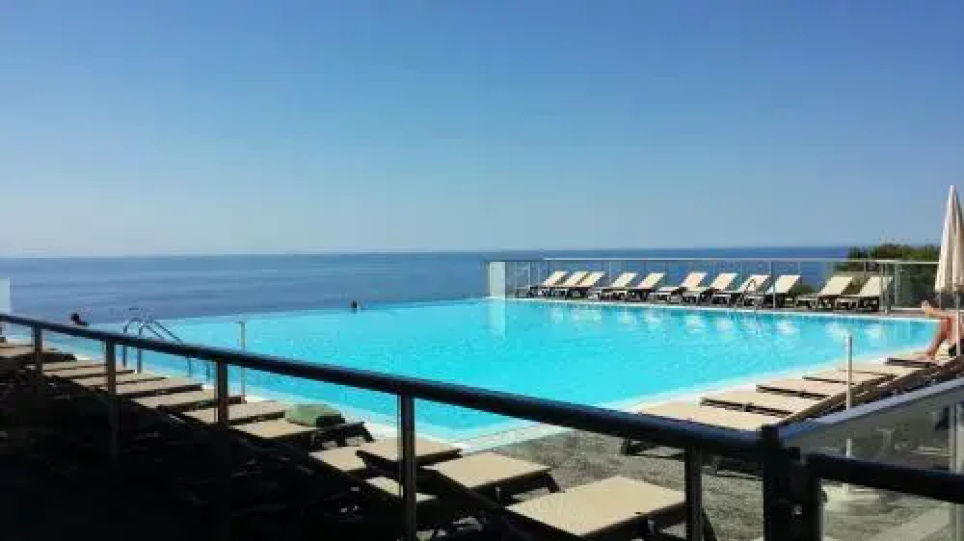 Overlooking Monte Carlo - Trophée dAuguste