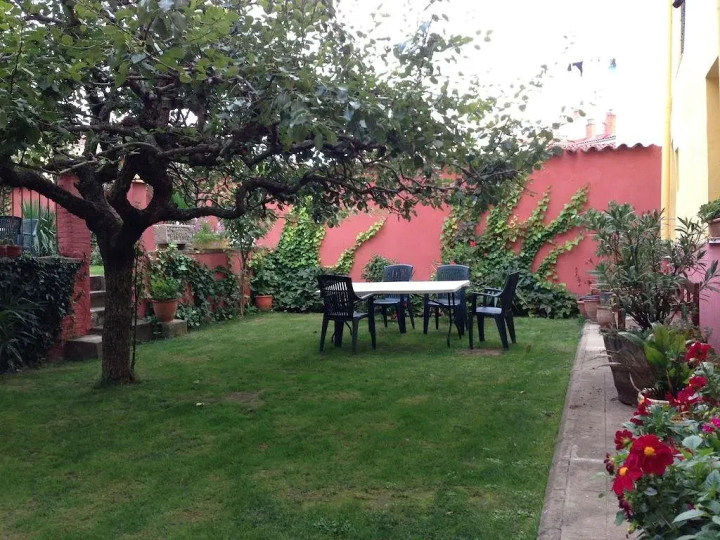 Albergue-Residencia del Camino de Santiago Unamuno León