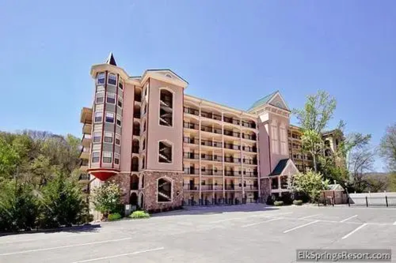 Gatehouse Condos 704