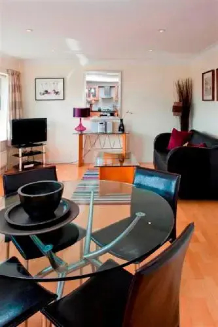 Market Rise Apartments