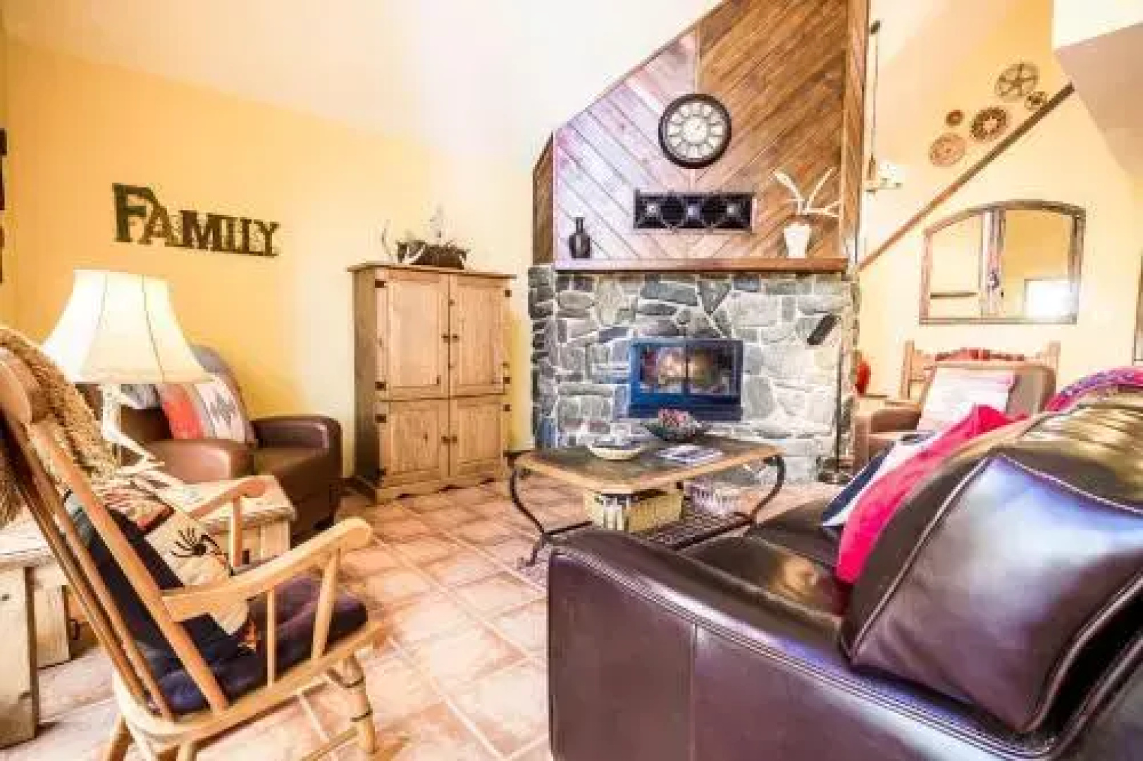 Kokopelli Kabin 3 Bedrooms 3 Bathrooms Home
