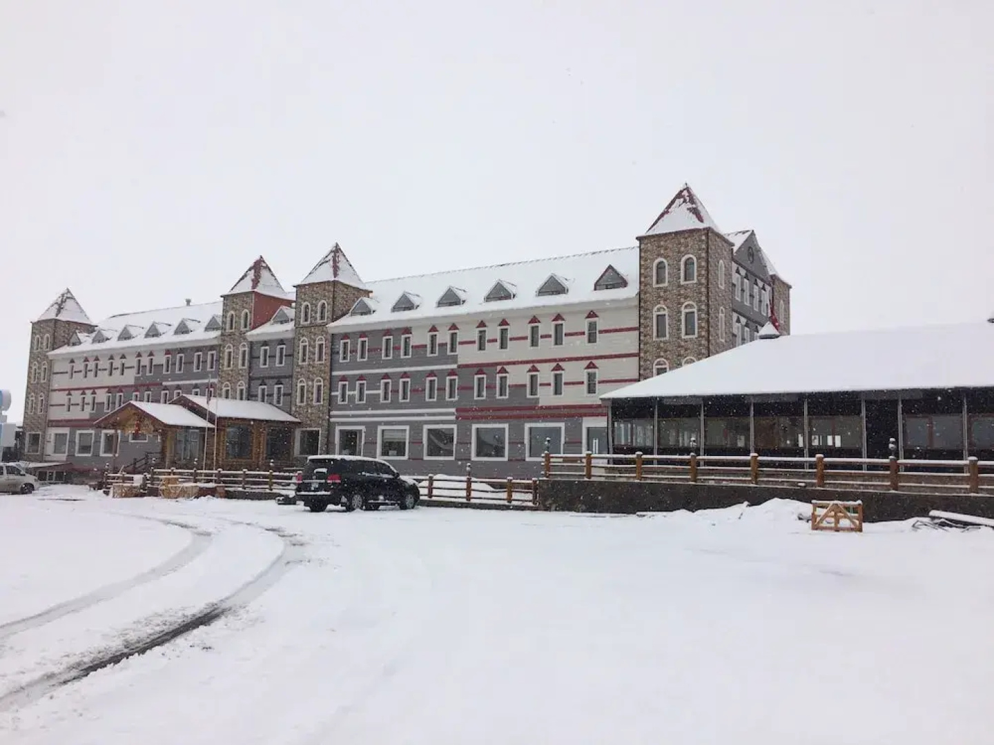 Dolina Sarikamis Hotel
