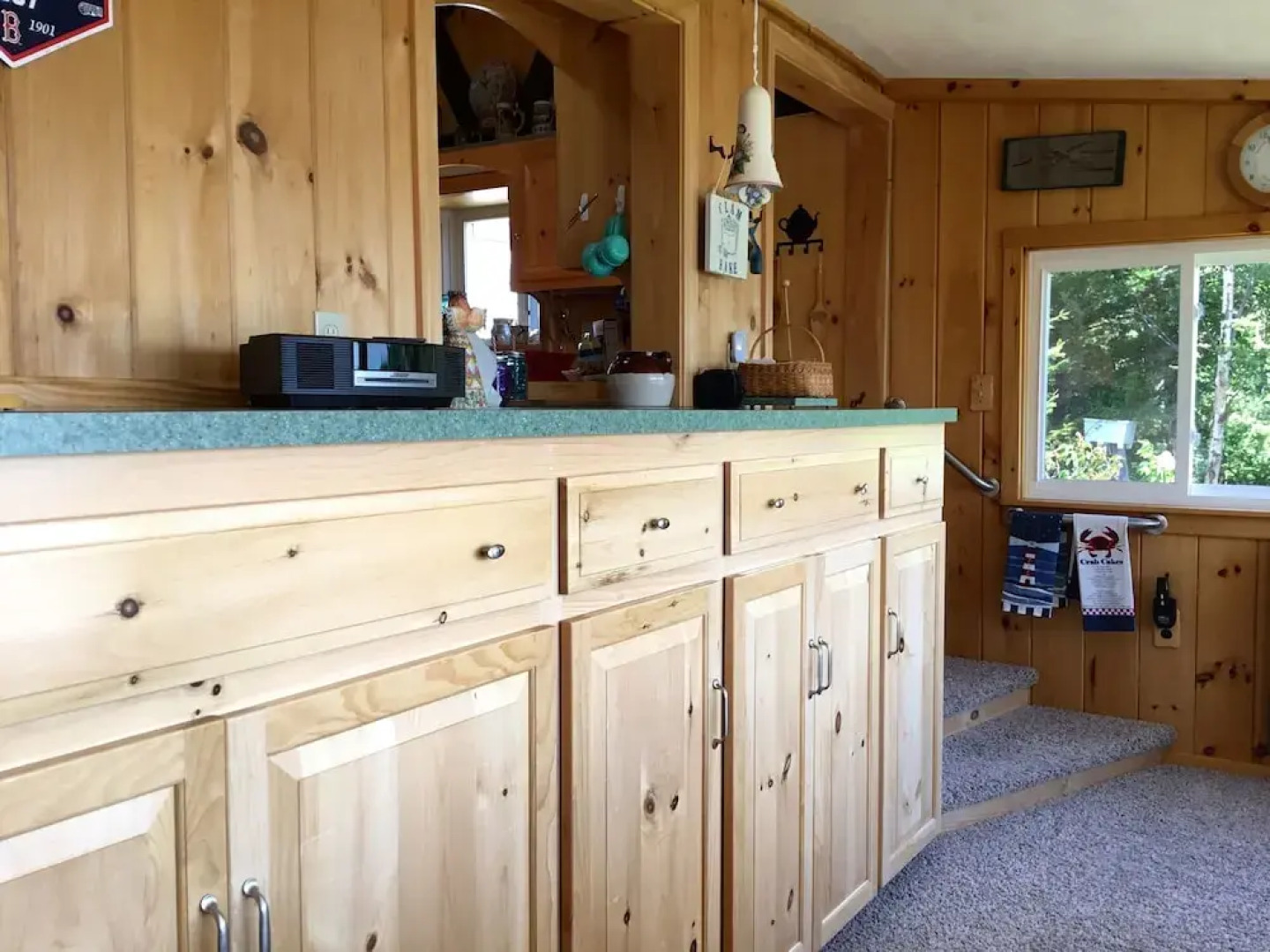 Picturesque Island Cottage 2 Bedrooms 2 Bathrooms Home