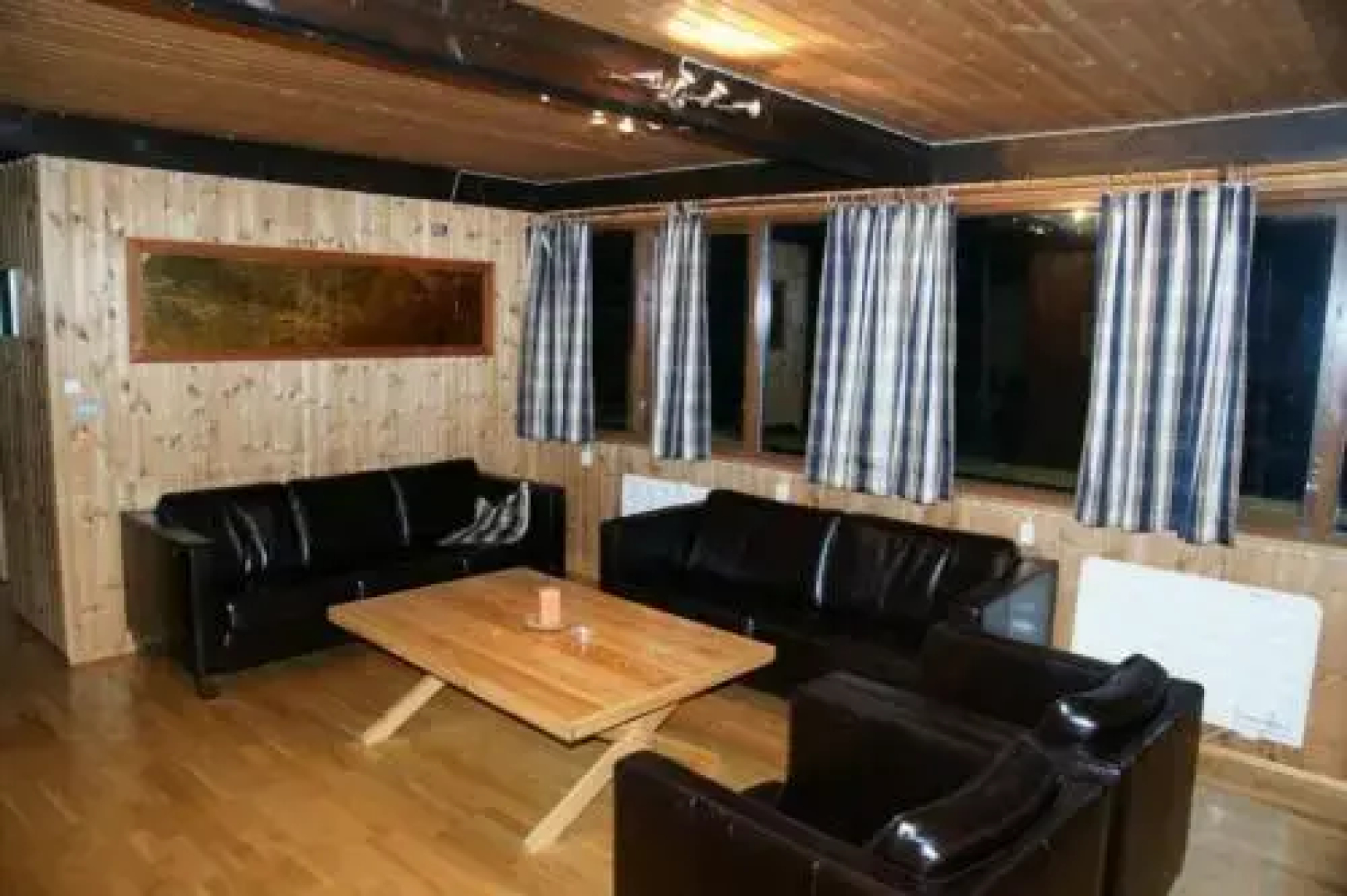 Lax-á Svartá River Cottage