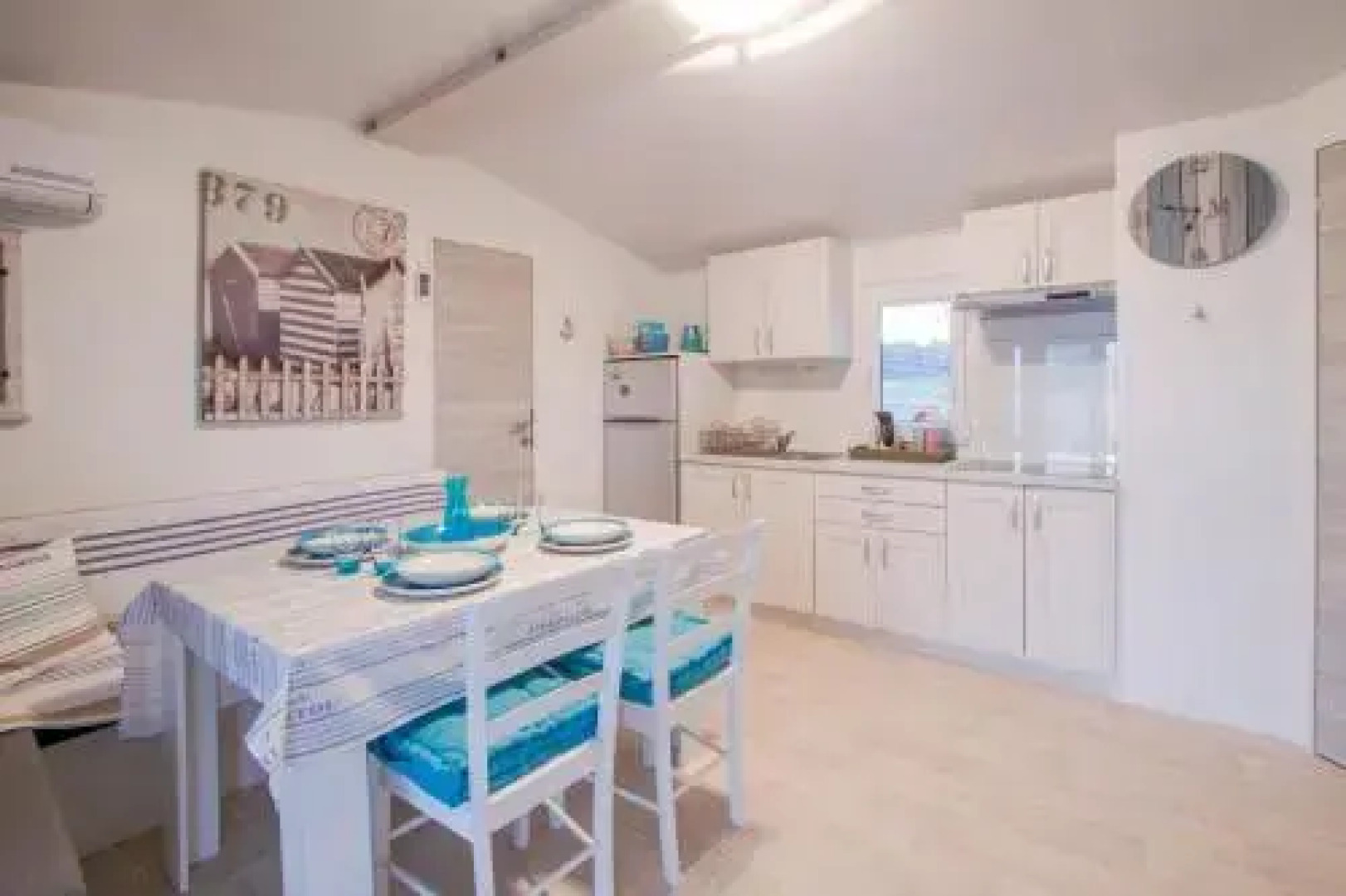 Mobile Home Camping Tiha Šilo