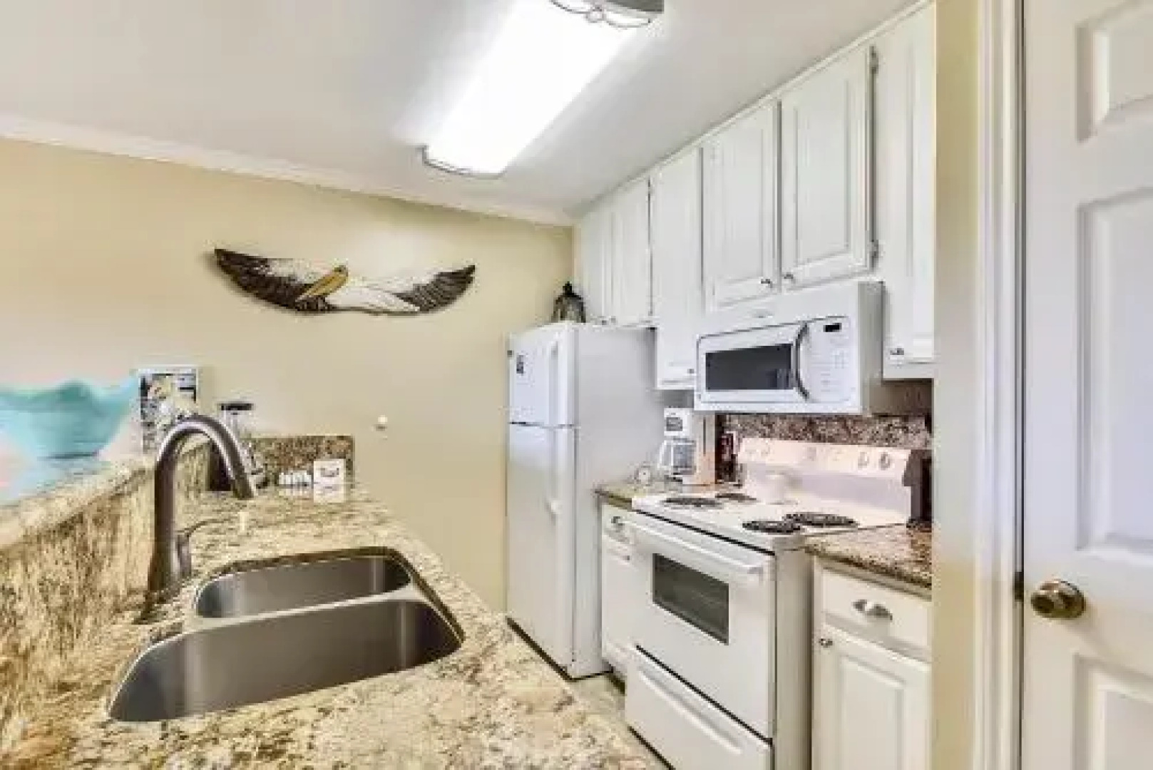 Maravilla 111-Pelican's Roost