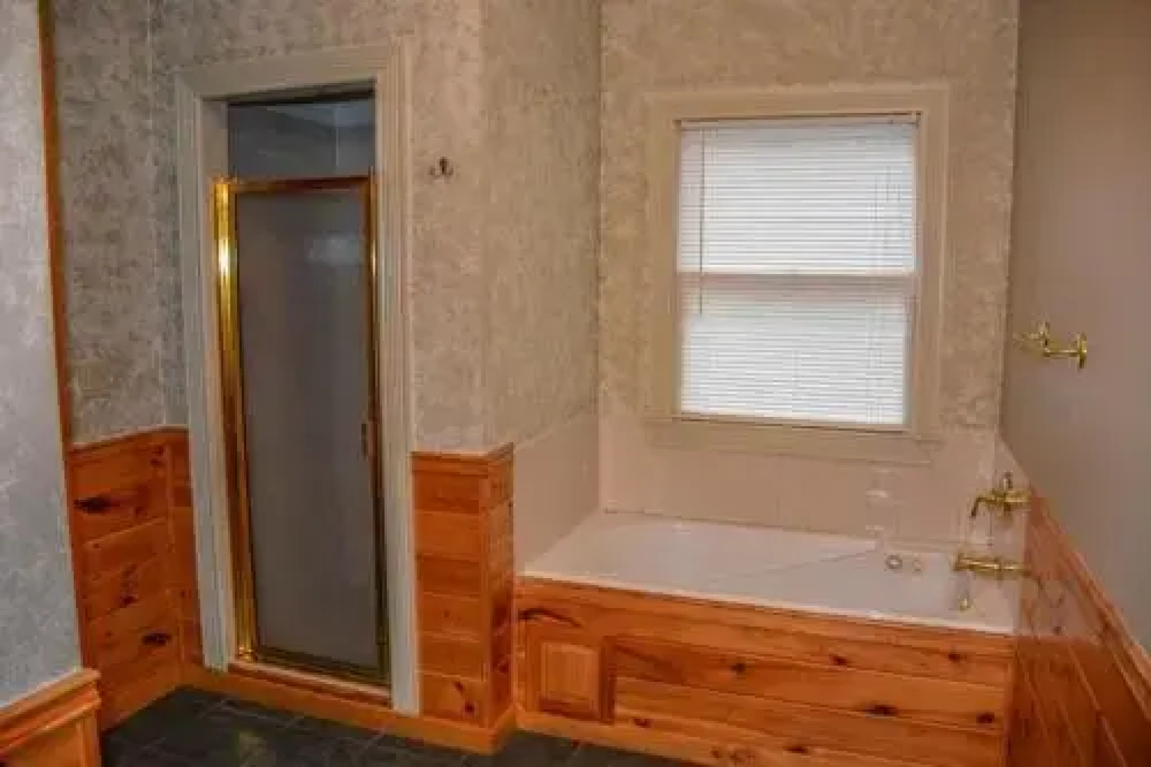 Riverbend Reserve' Cabin w/Pvt Yard+Fire Pit