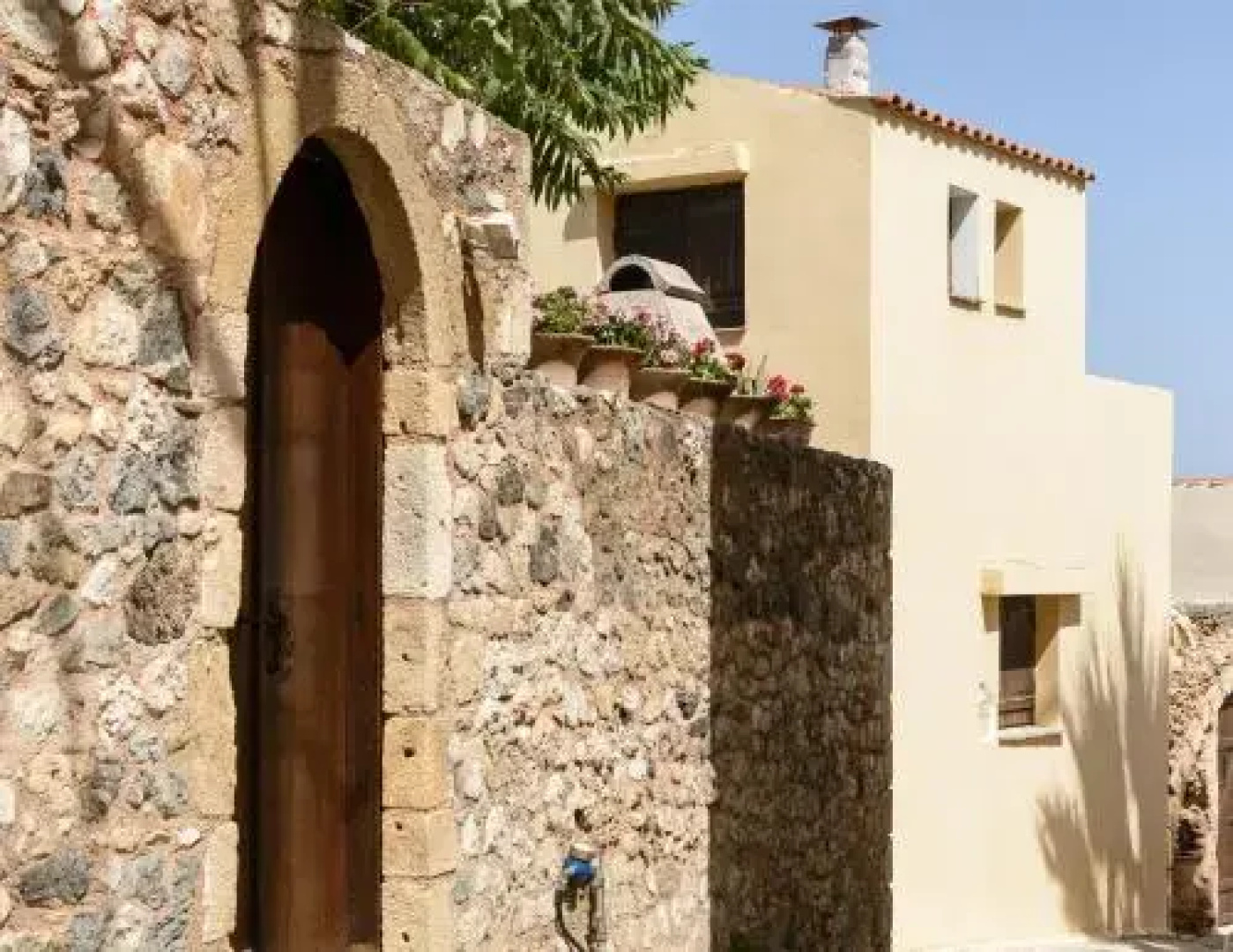 Ariadni Stone House with private pool