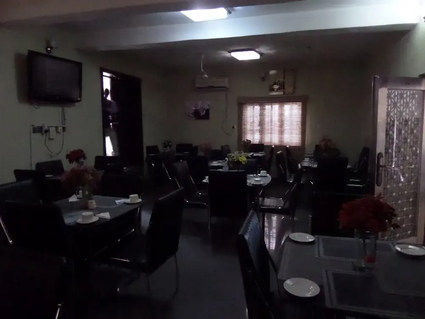 Indices Suites And Gardens