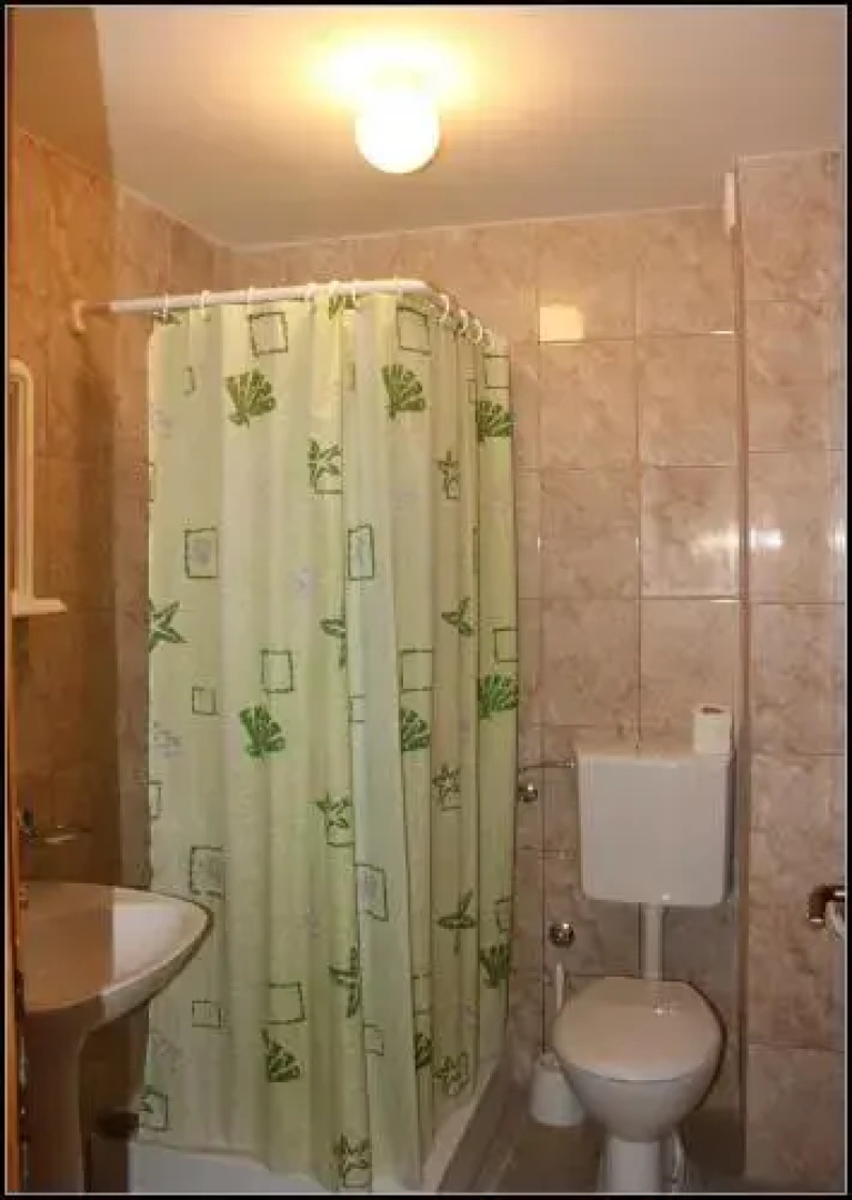 Montra Apartments