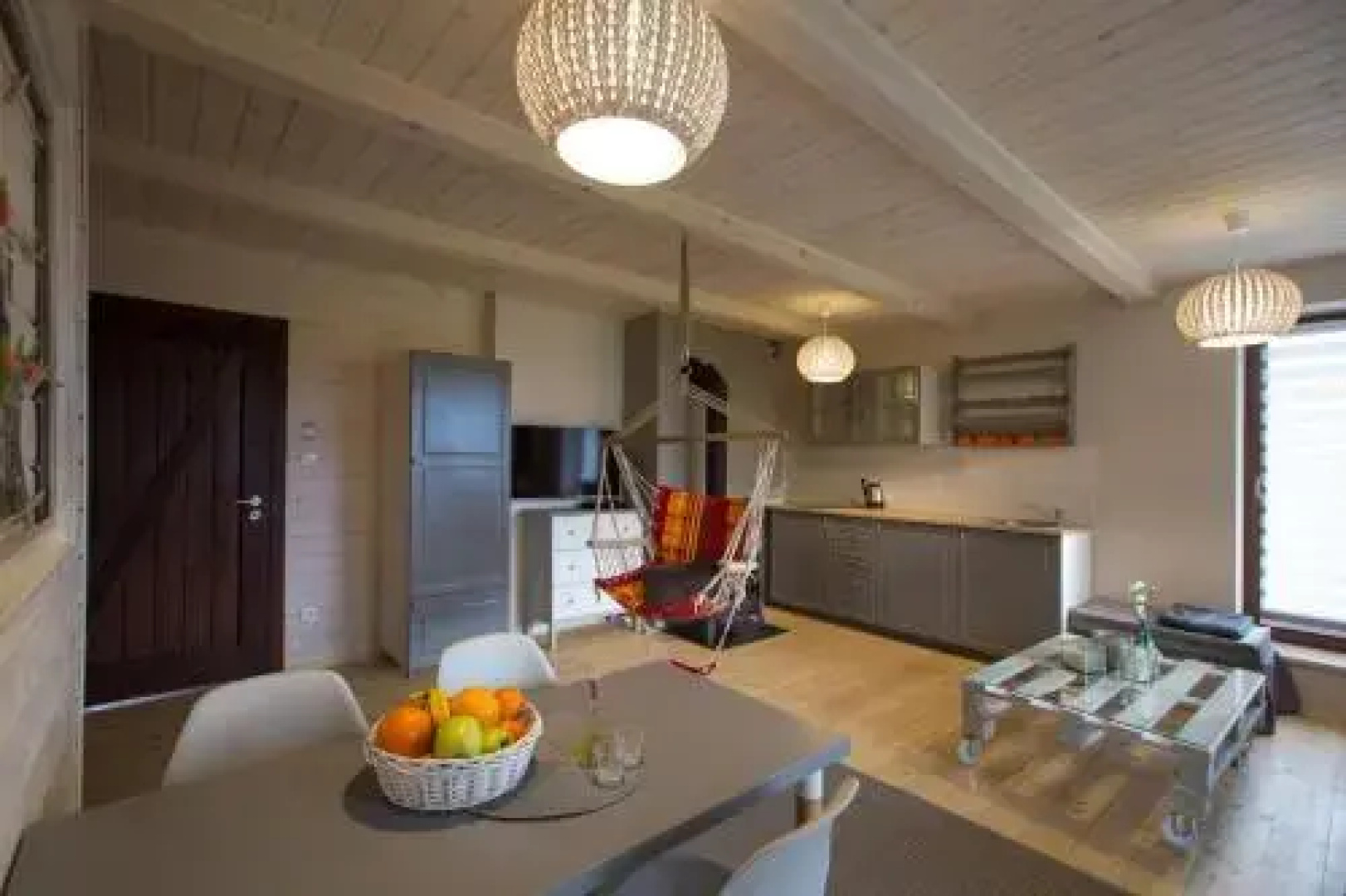 Sirvis Apartamenty