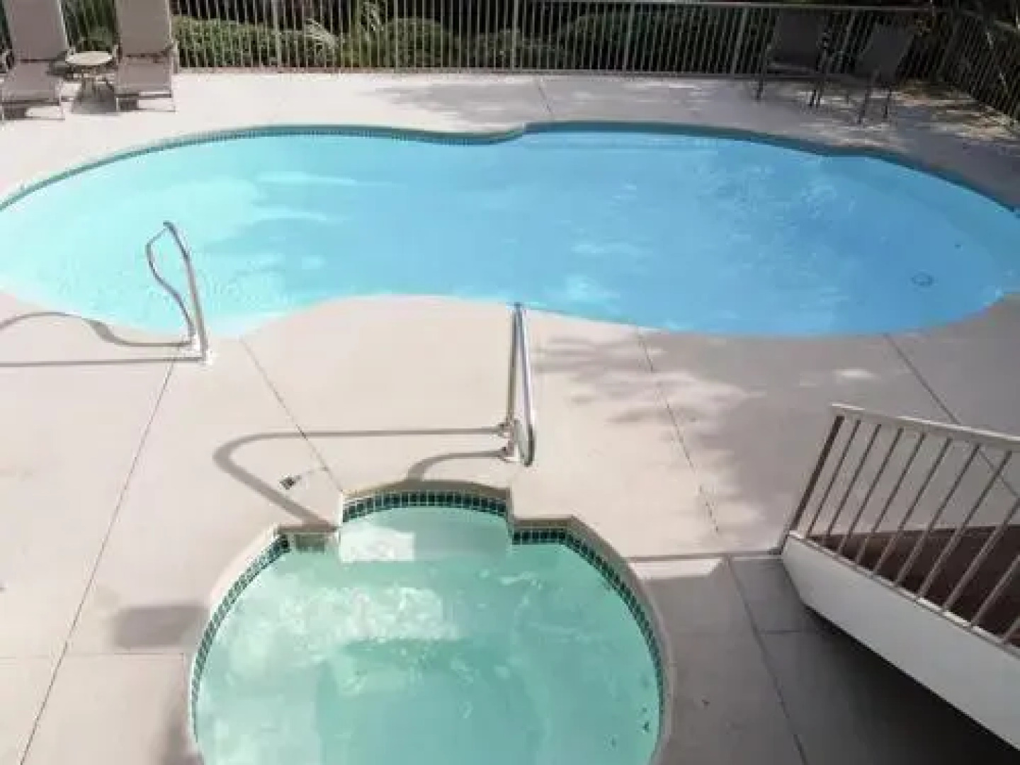 Catesby's Bluff 2240 by RedAwning