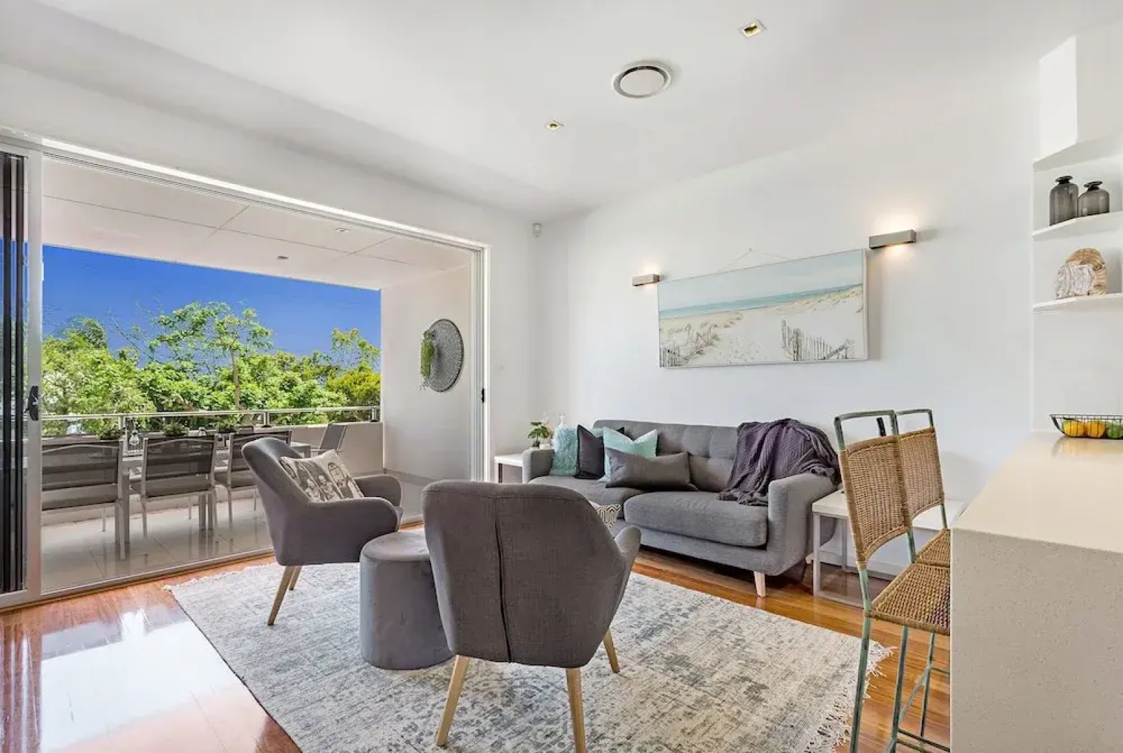 Sandy Point Road, 7A