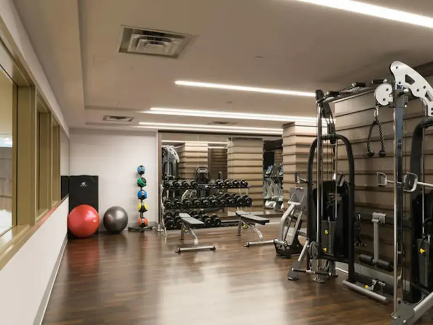 LM Stays - Condo in the Glebe
