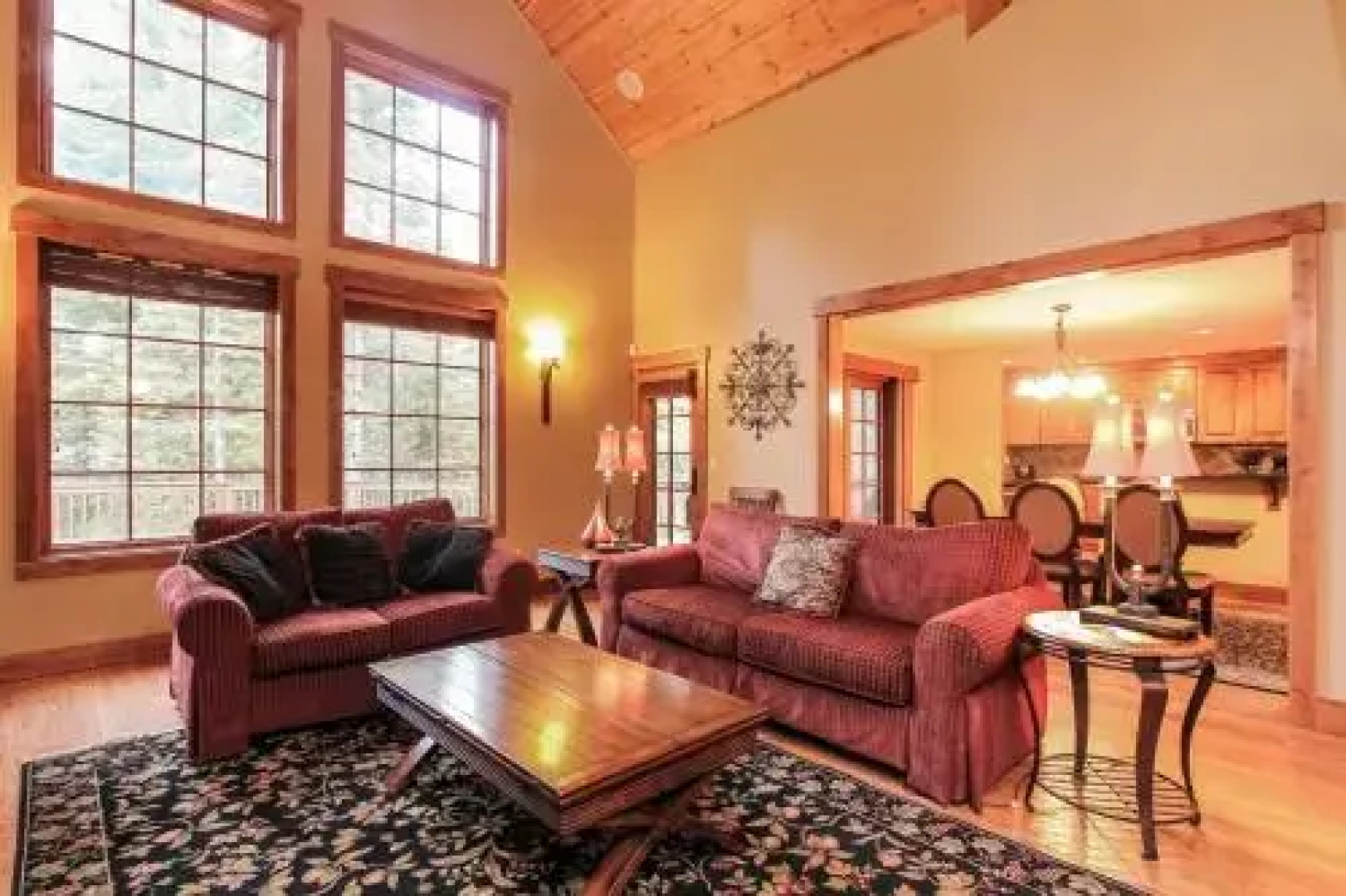 Discovery Chalet 164