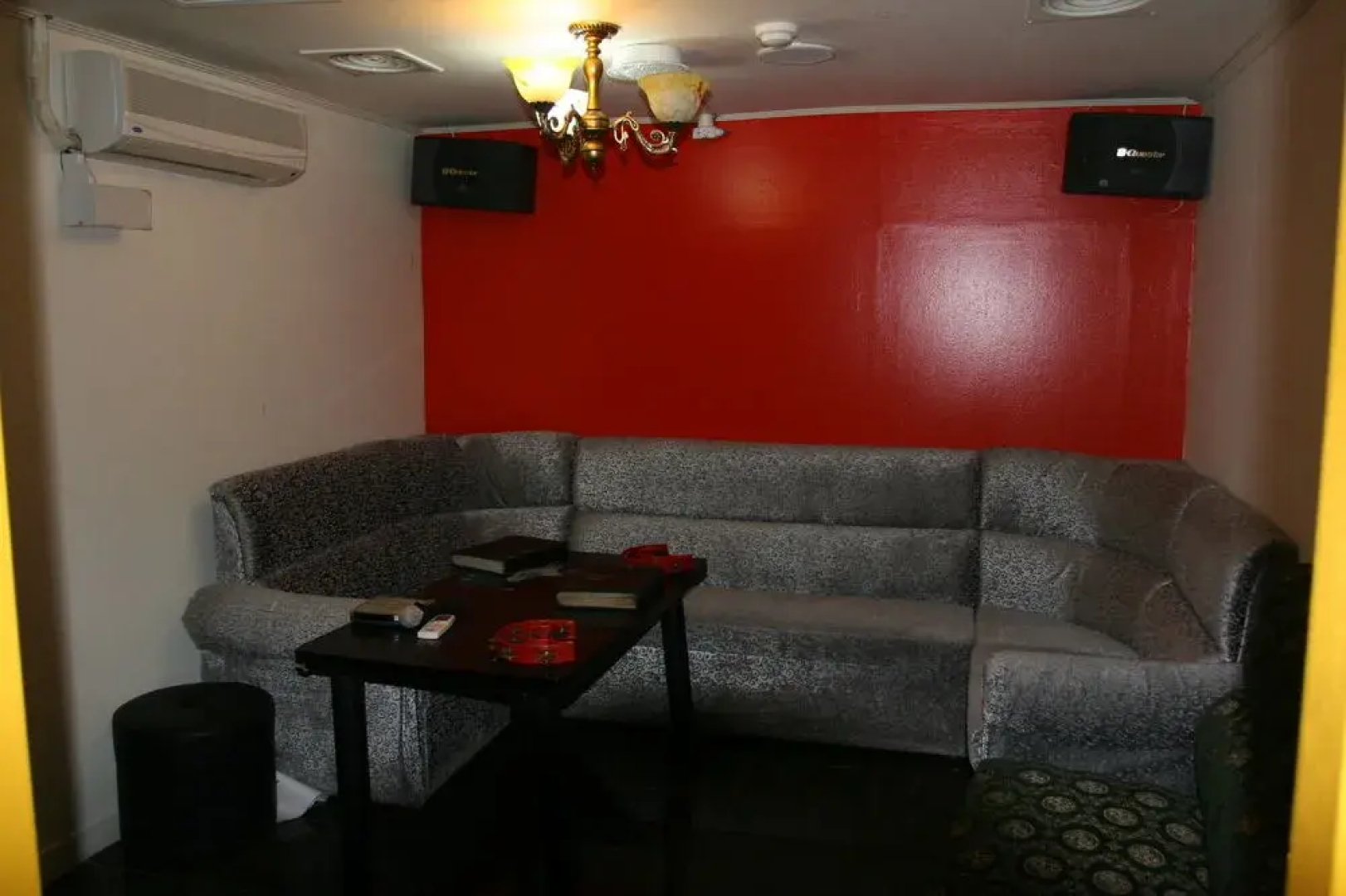 UN Tourist Hotel