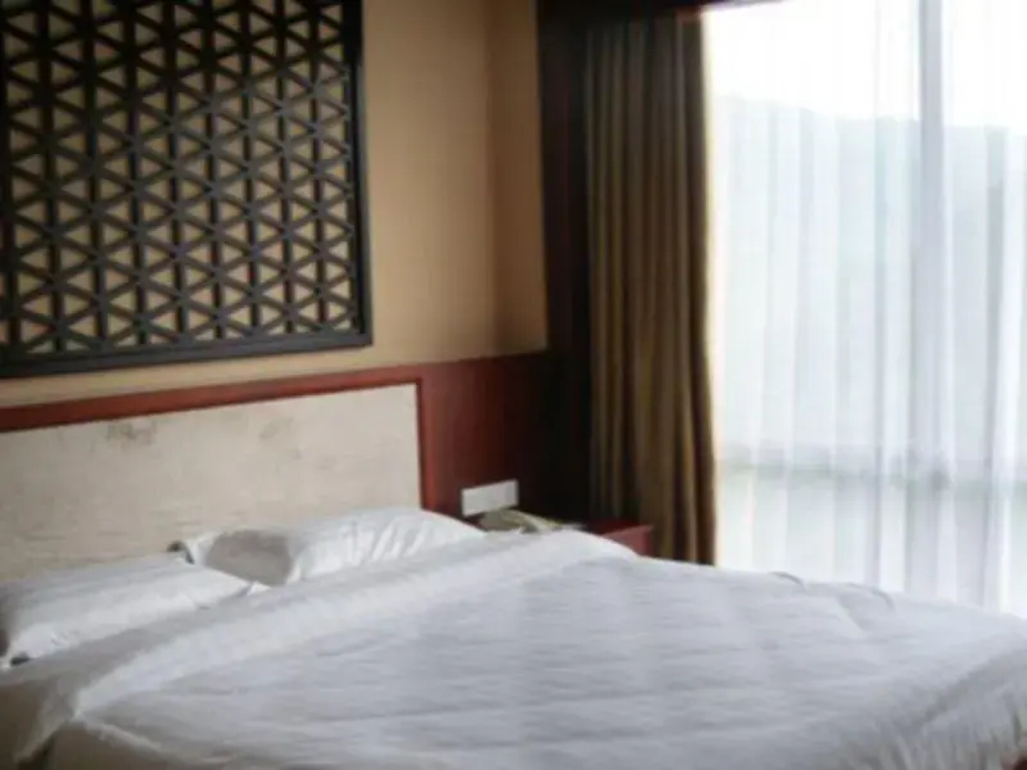 Longyan Capital International Hot Spring Resort