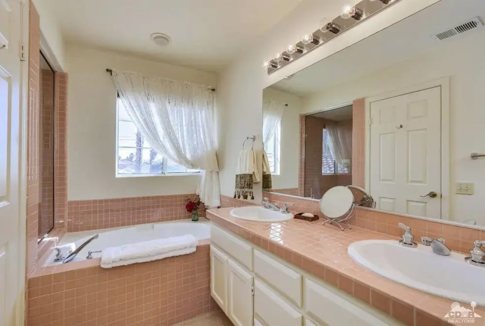 Trancas E97 - 2 Br Villa