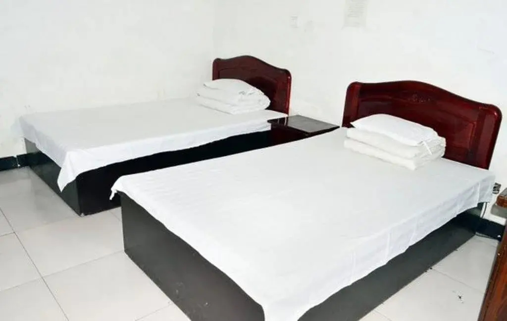 Huayi Inn