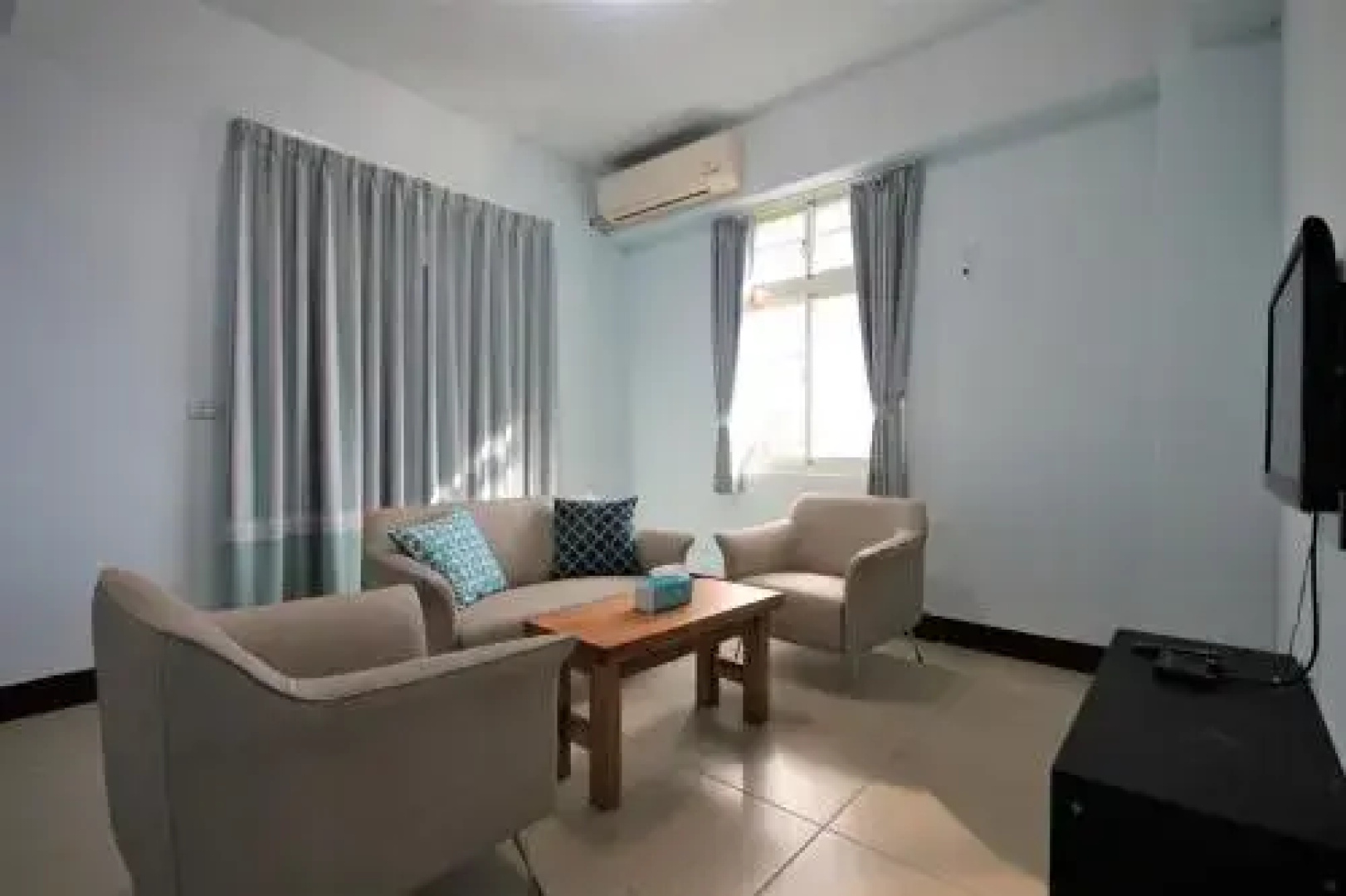 No.12 B&B