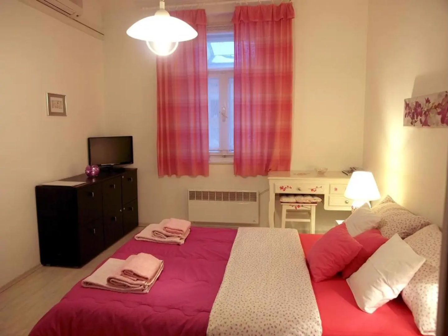 Apartments Bella