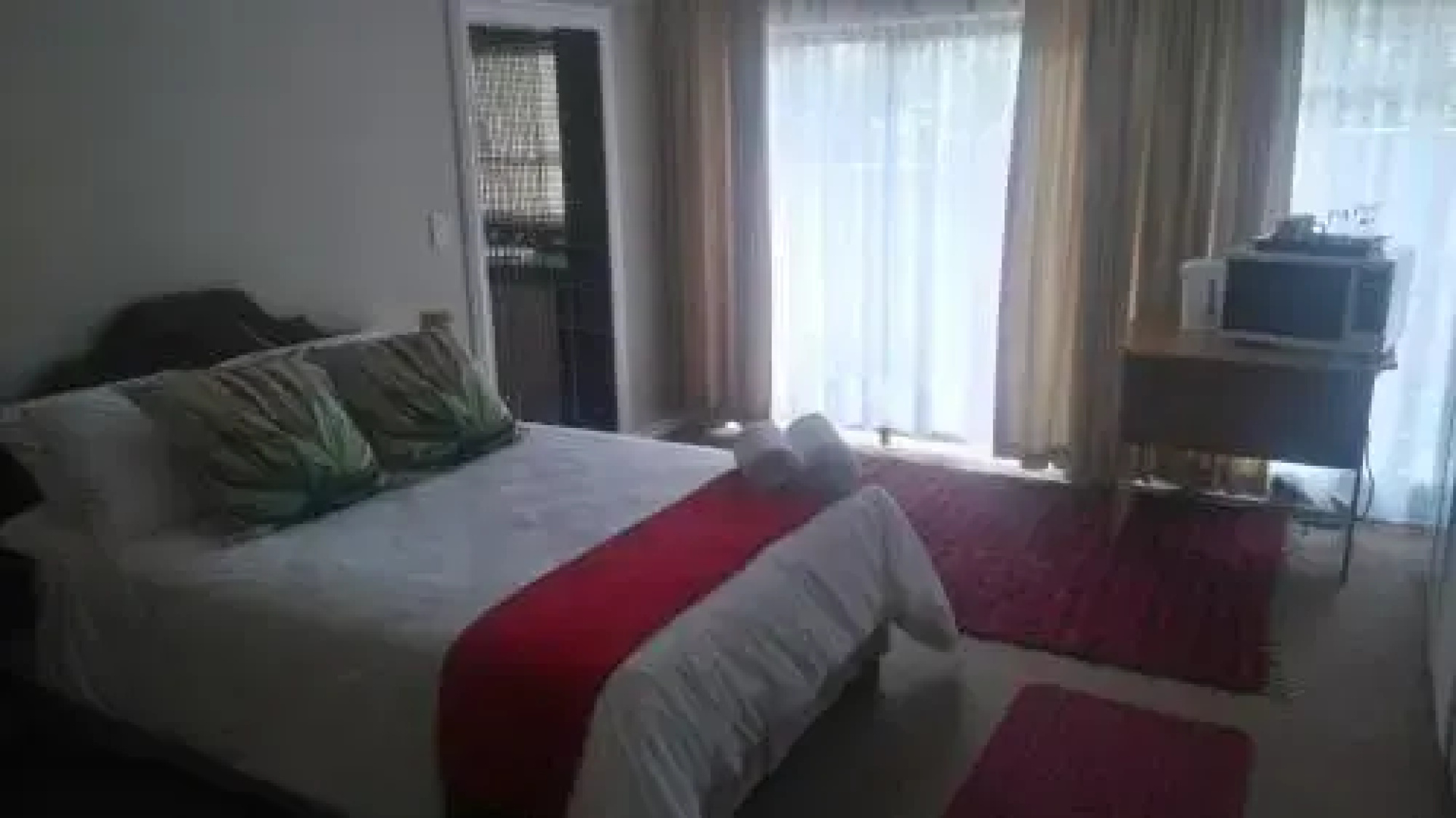 Feathers B&B