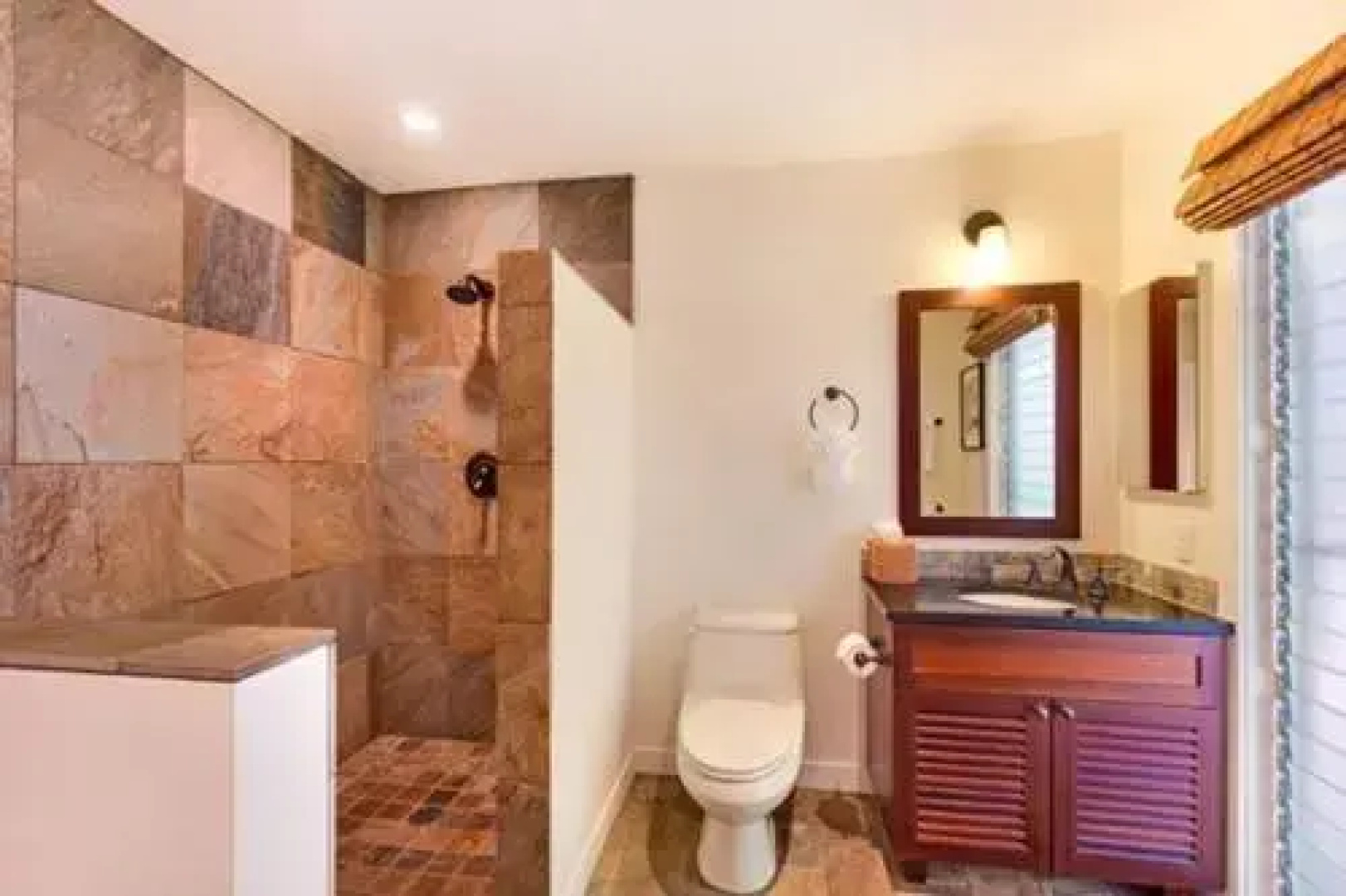 Aina Nalu Condo K107 - 2 Br Condo