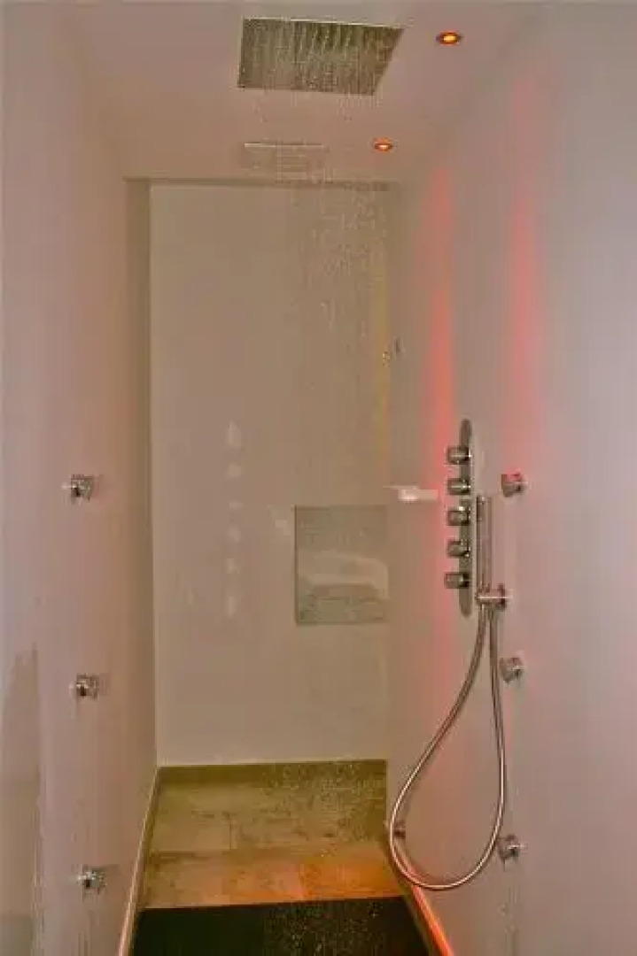 Bed And Breakfast T57