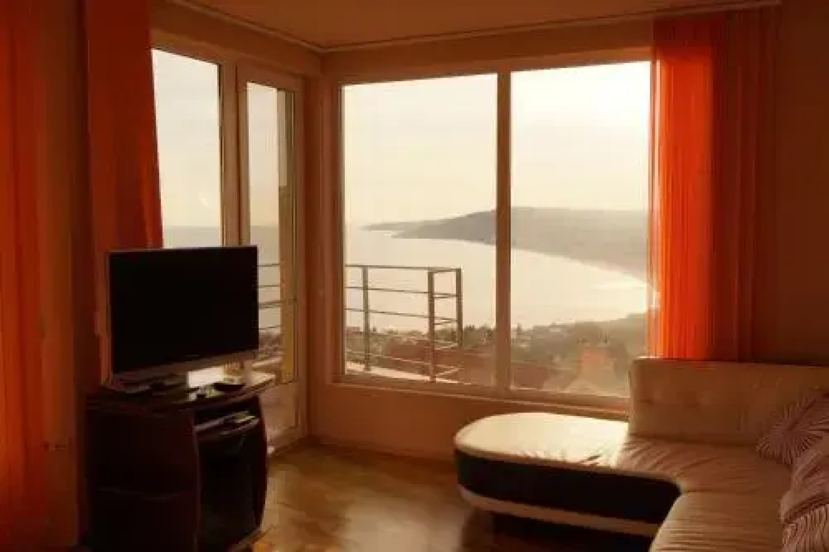 Sunshine Suite