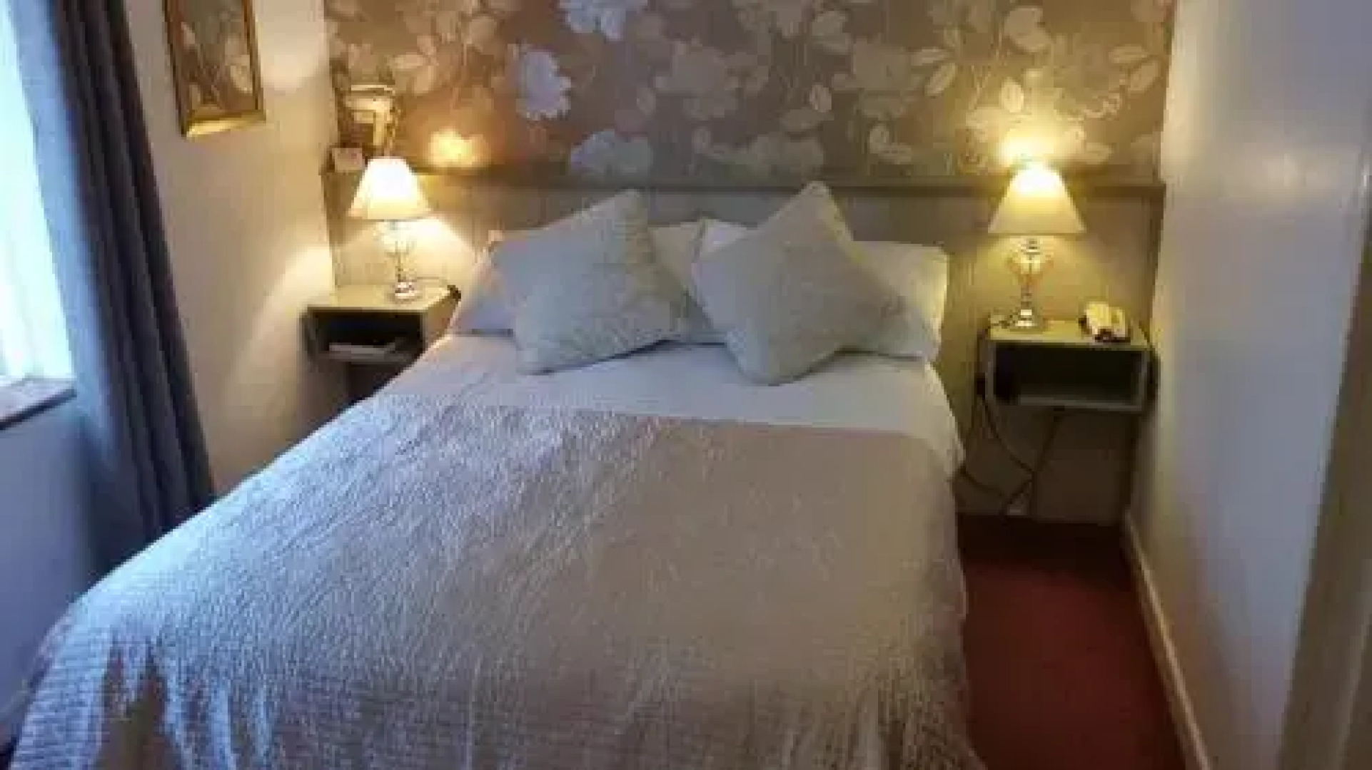 The Town House Hotel