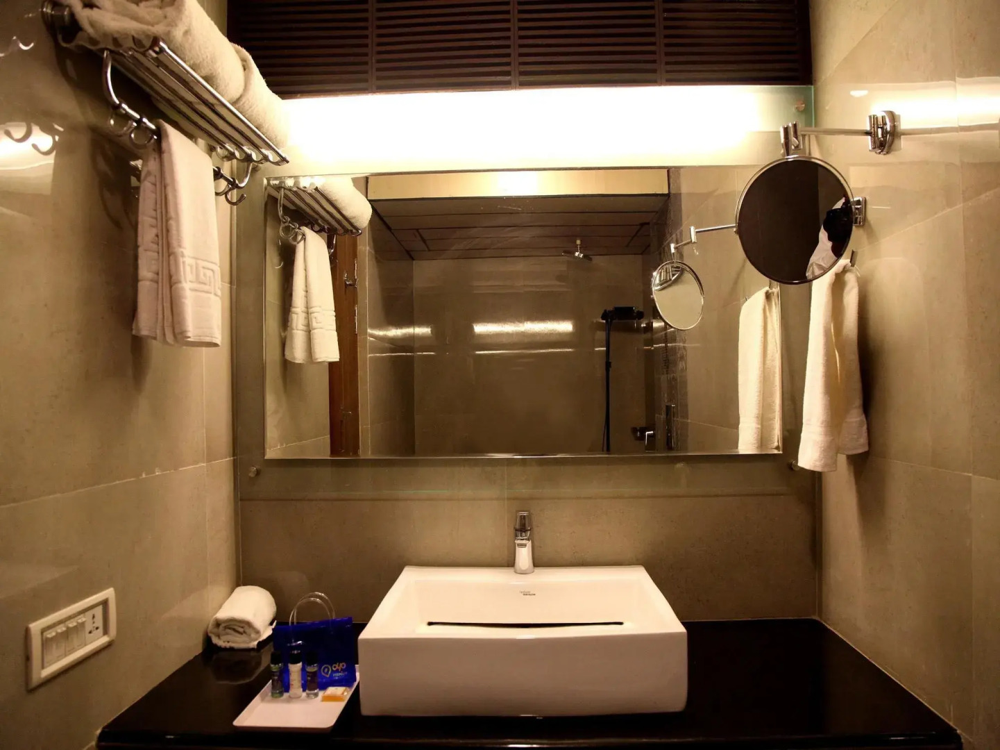 Hotel Ajay International