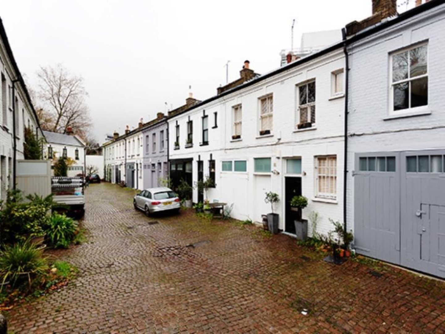 Veeve  Scampston Mews Townhouse