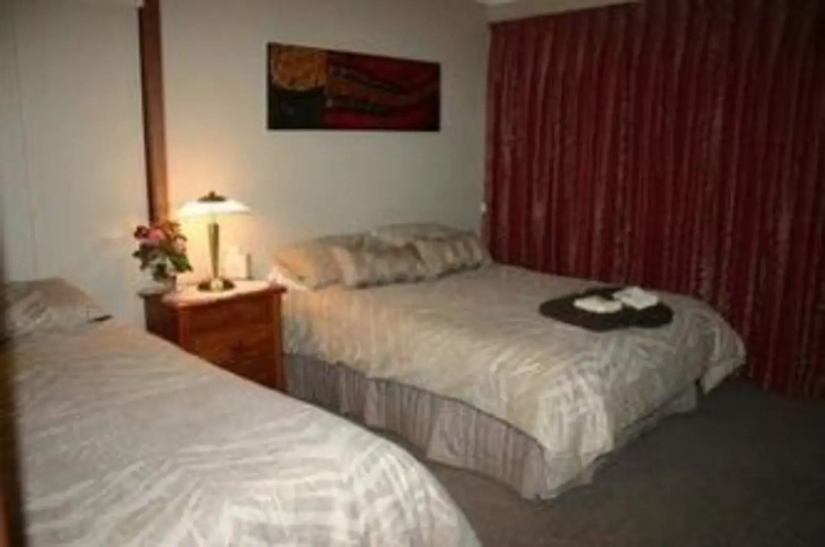 Pete's Farm Stay B&B and Cottage