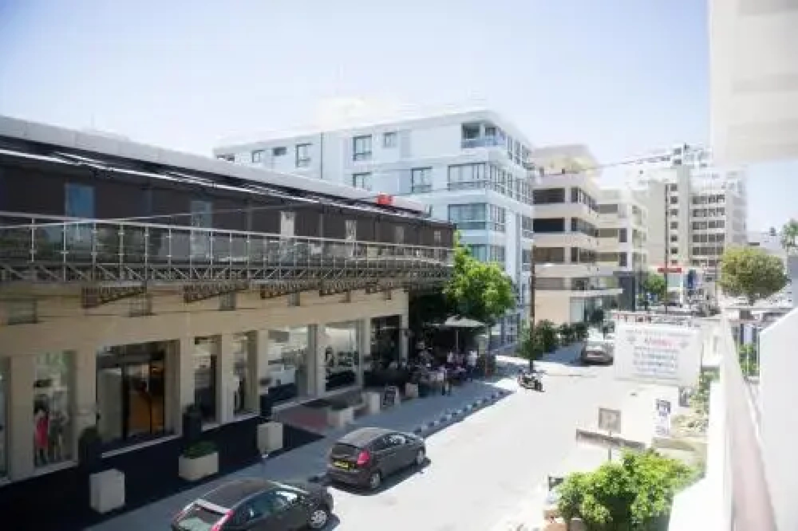 Manolia City Residences