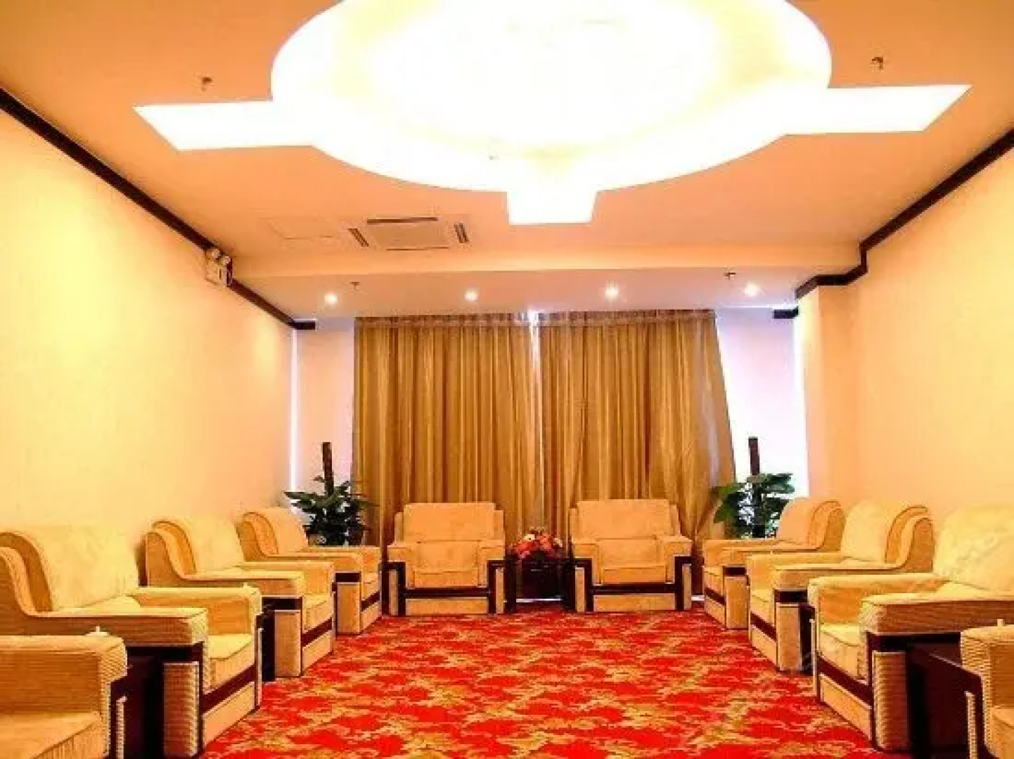 Guihouyuan Business Hotel