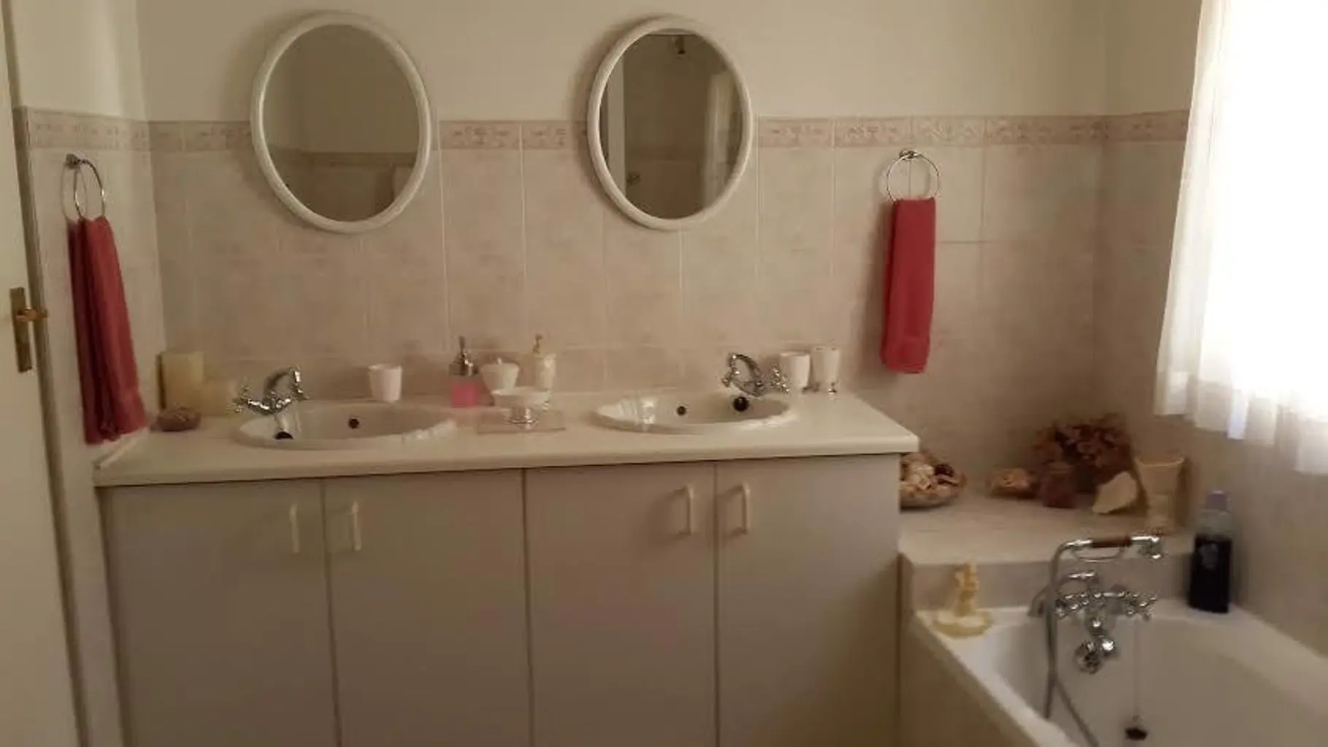 Bougain Villa Guesthouse