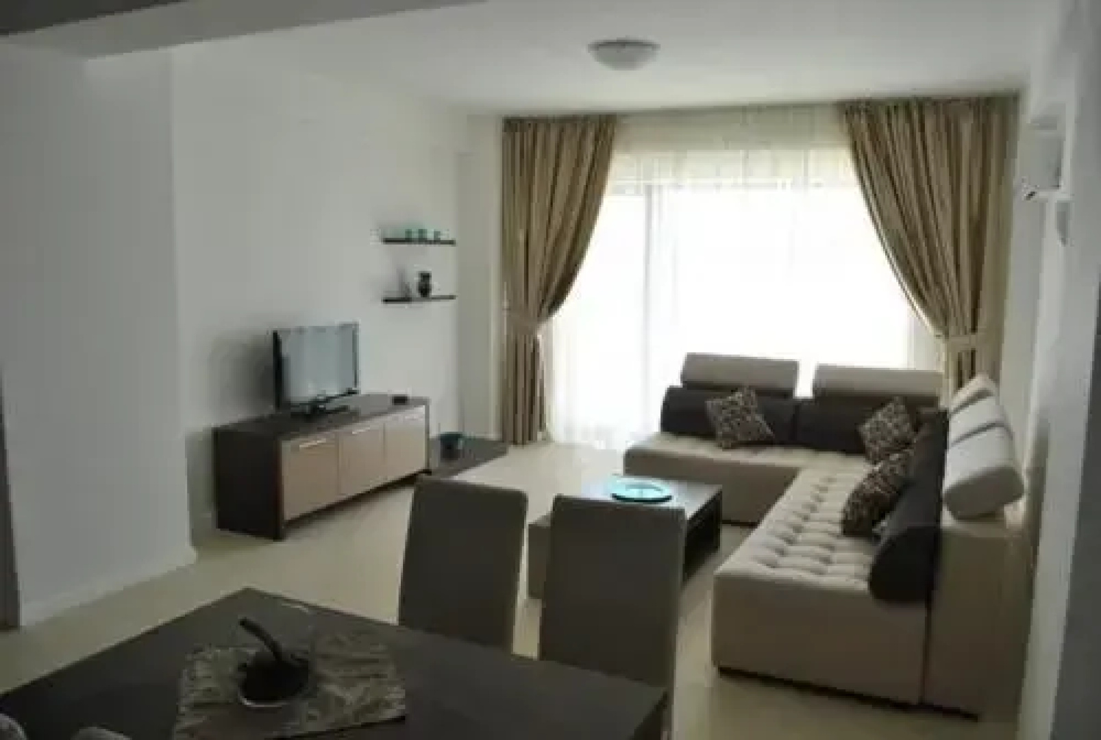 Apartamente Sara Holiday