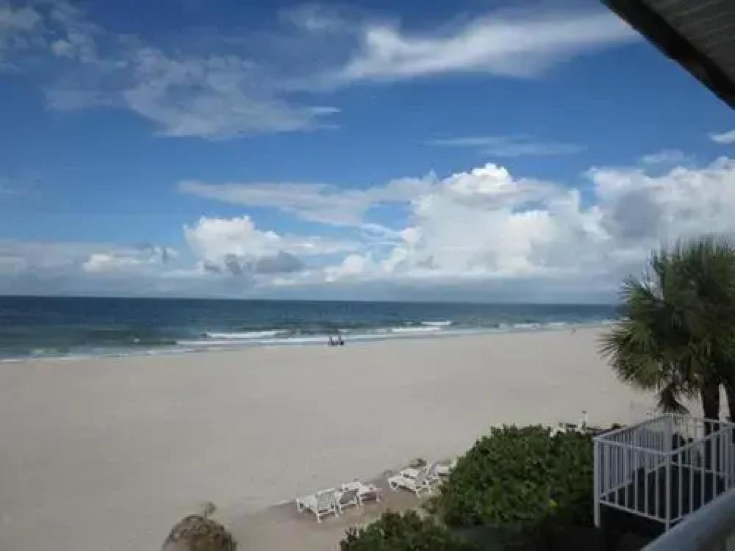 Beach House Resort 9