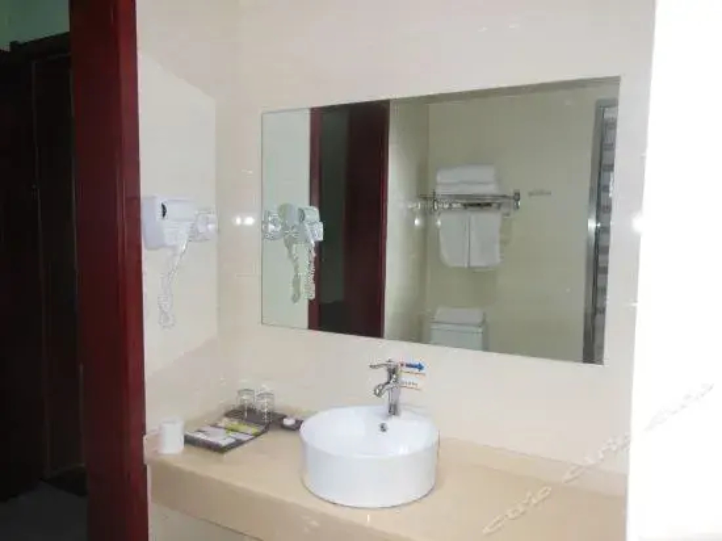 Super 8 Hotel Longnan Wudu Panxuan Road Square